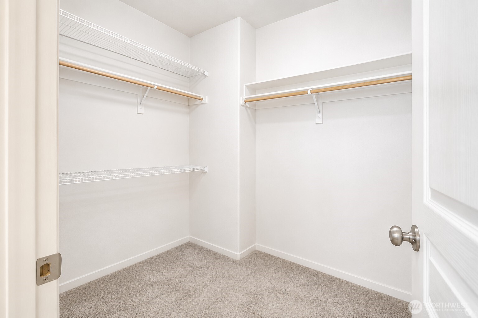 1344 E Nen Drive Property Photo 25