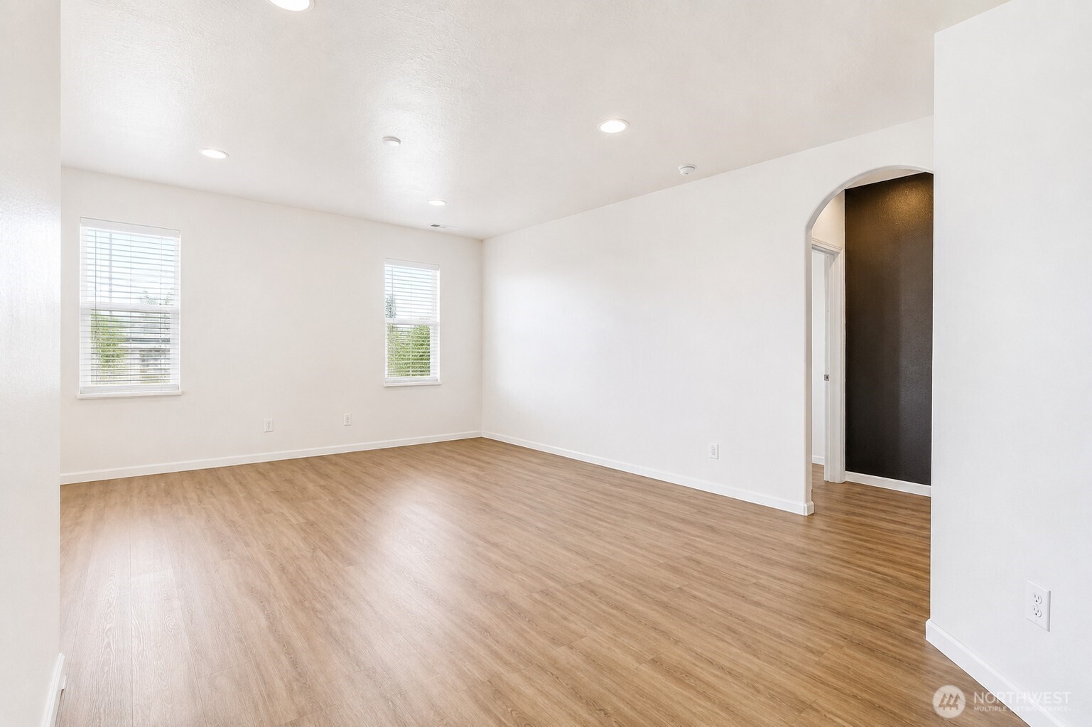 1344 E Nen Drive Property Photo 27