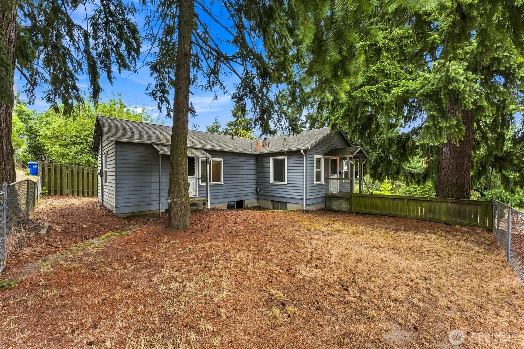 7955 29th Avenue Property Photo 4