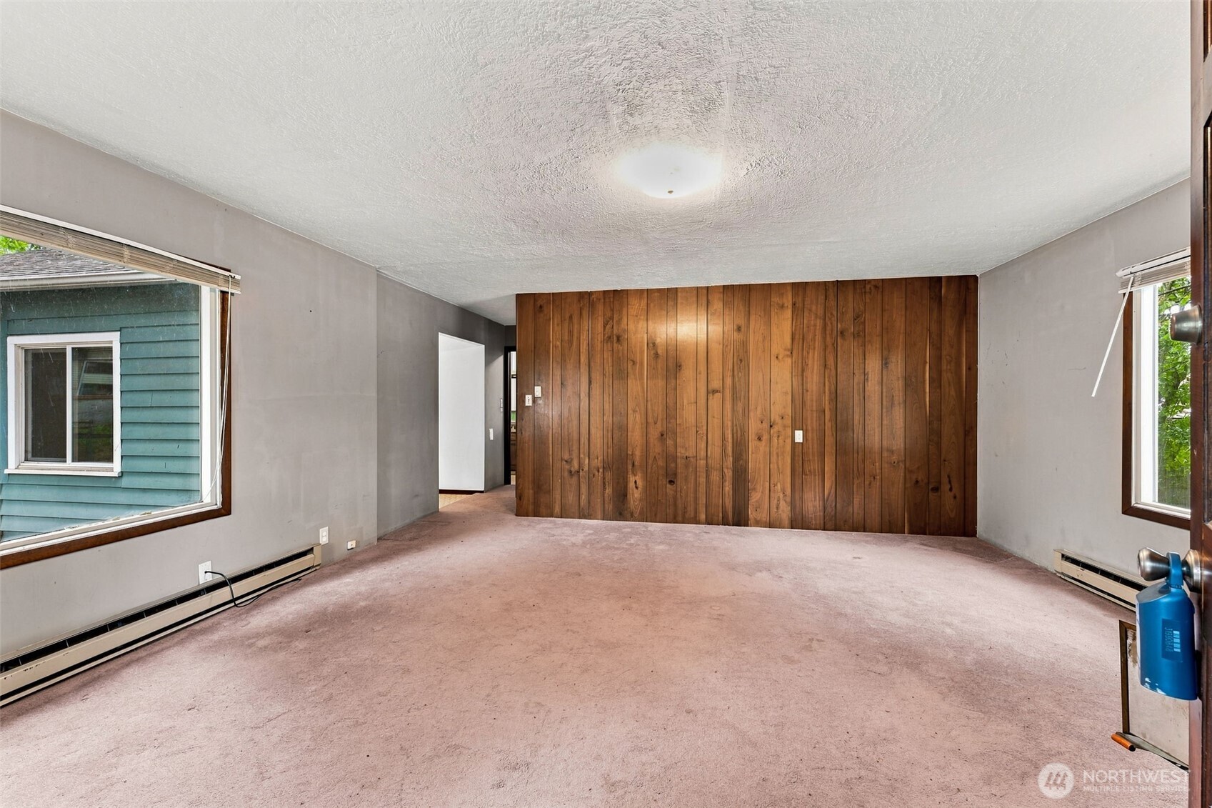 7955 29th Avenue Property Photo 6