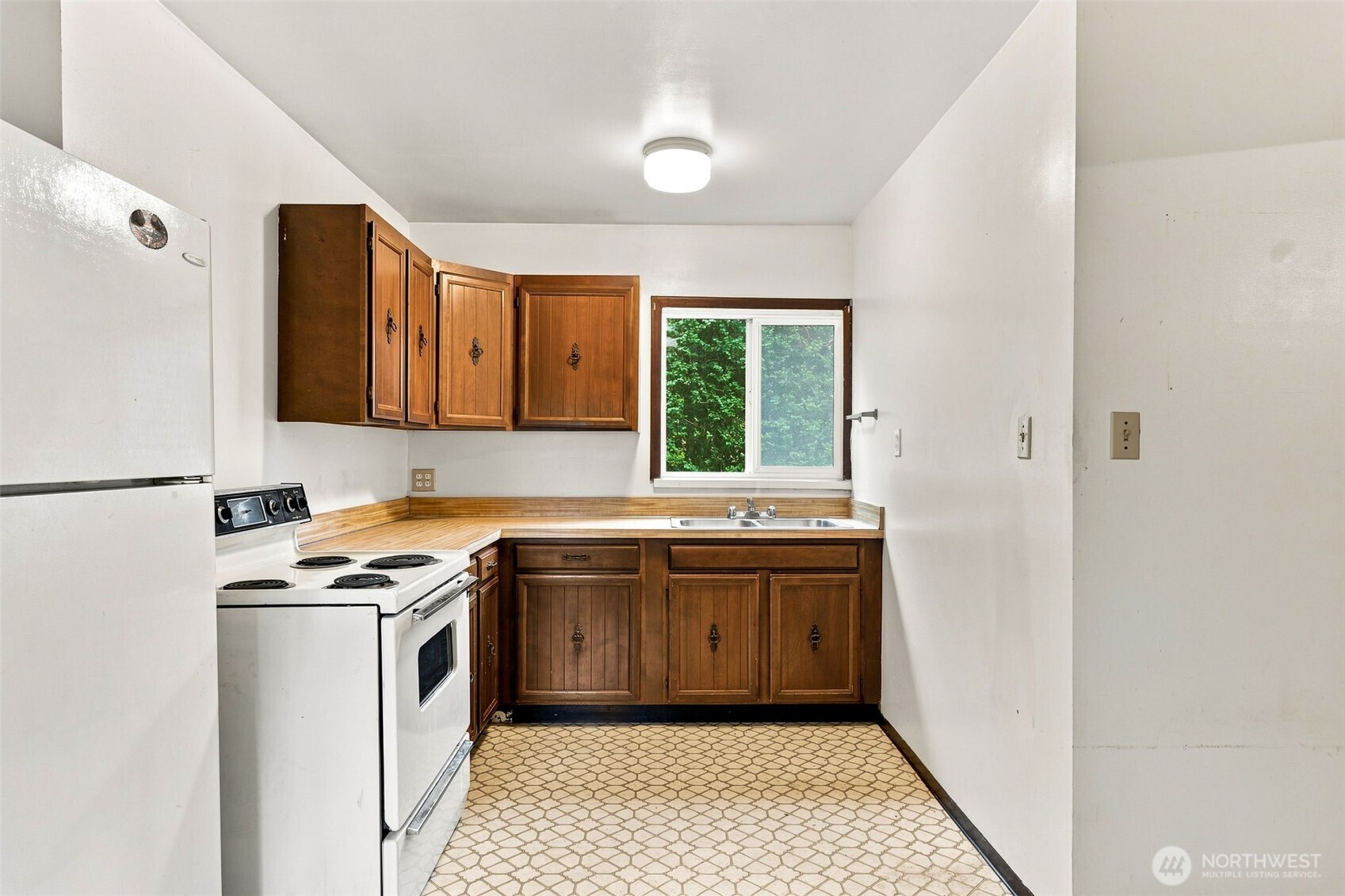 7955 29th Avenue Property Photo 12