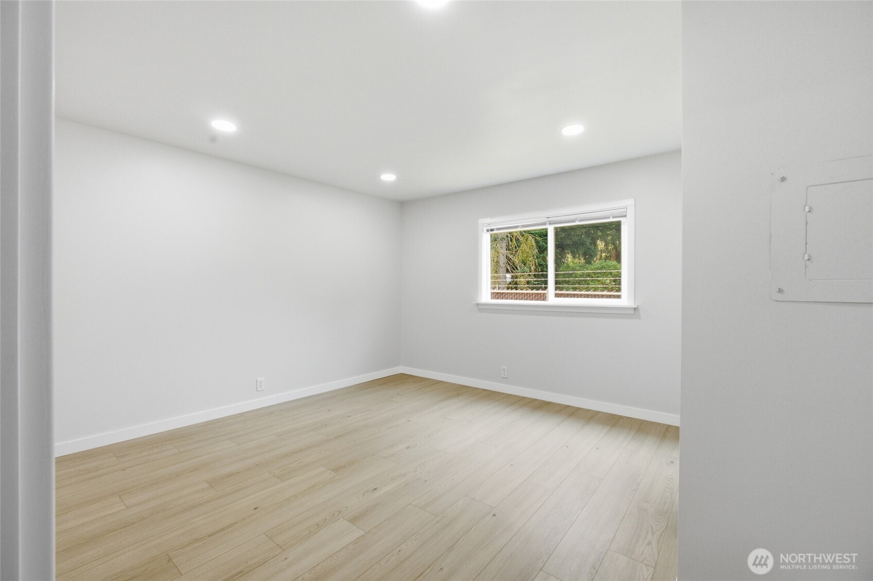 5620 112th Avenue Ct 23 Property Photo 16