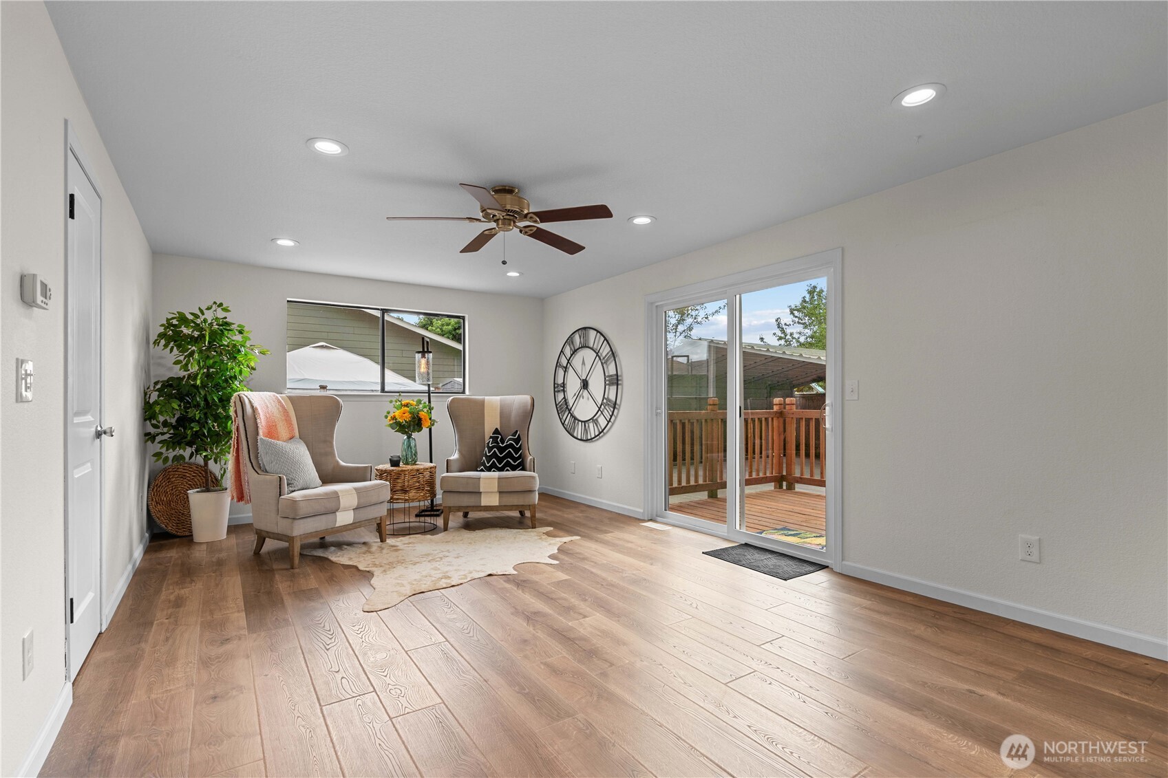 410 Warwick Street Property Photo 14