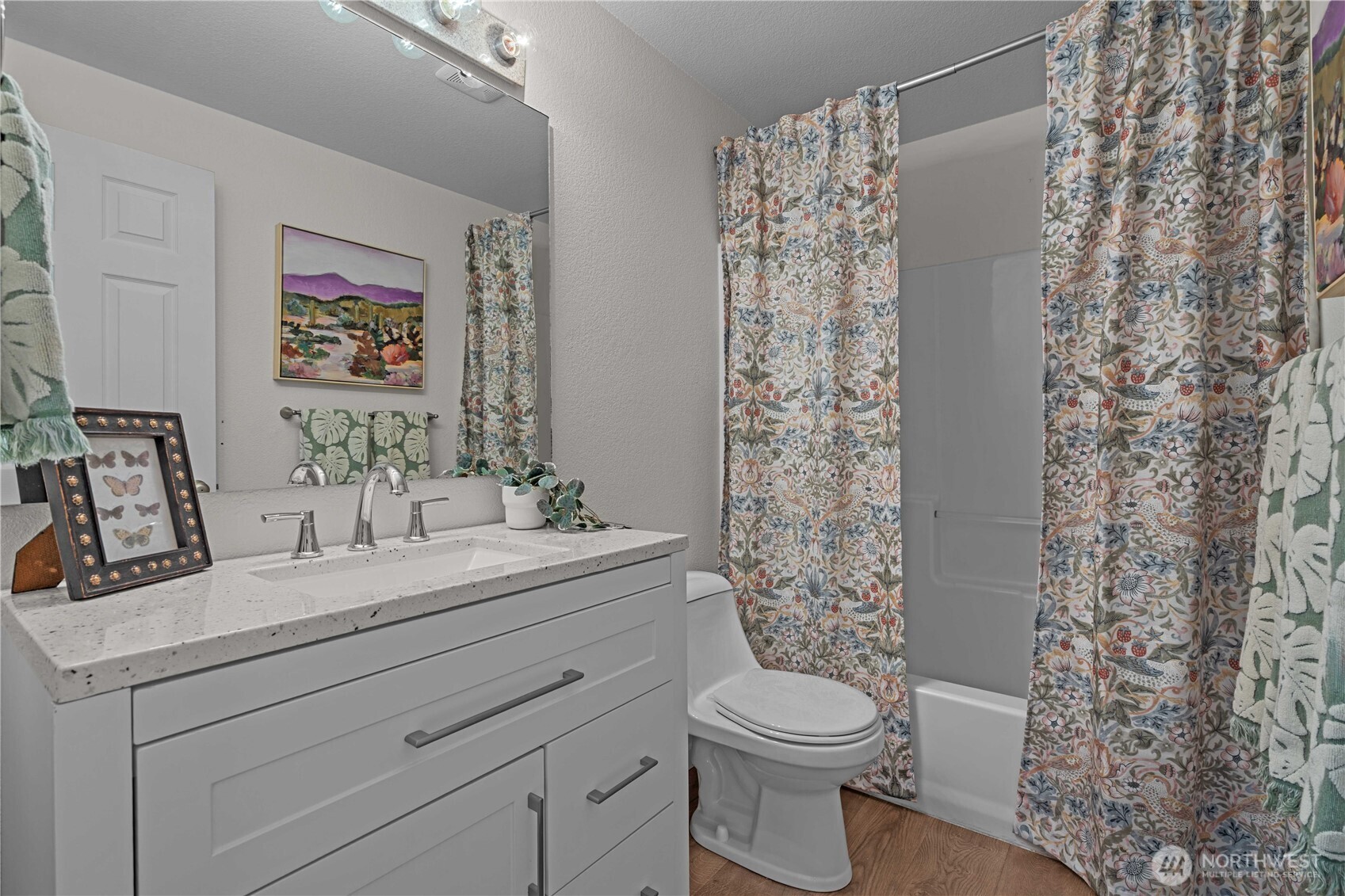 410 Warwick Street Property Photo 23