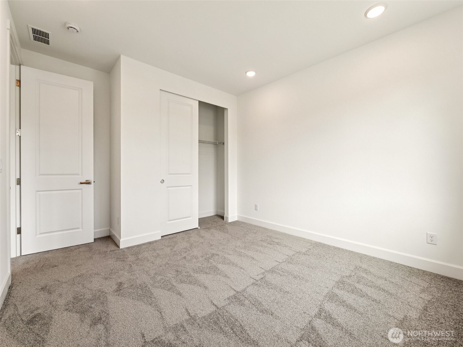 14558 203rd Avenue 839 Property Photo 23