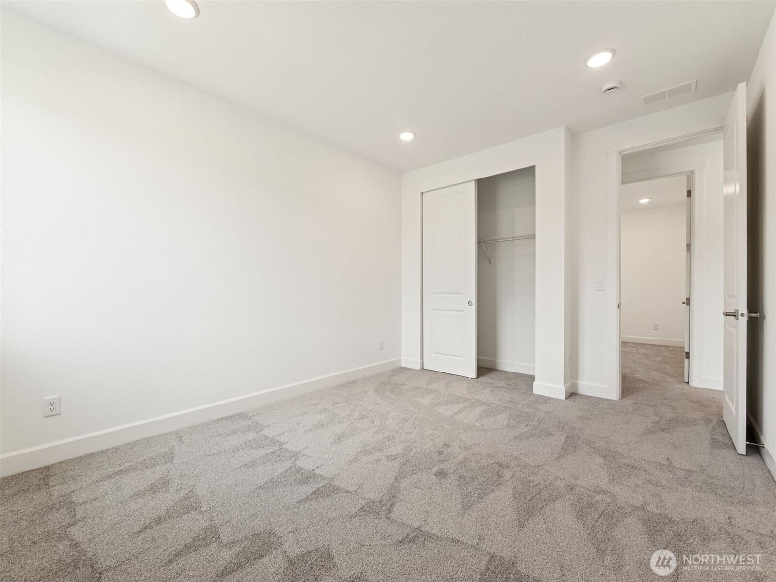 14558 203rd Avenue 839 Property Photo 27