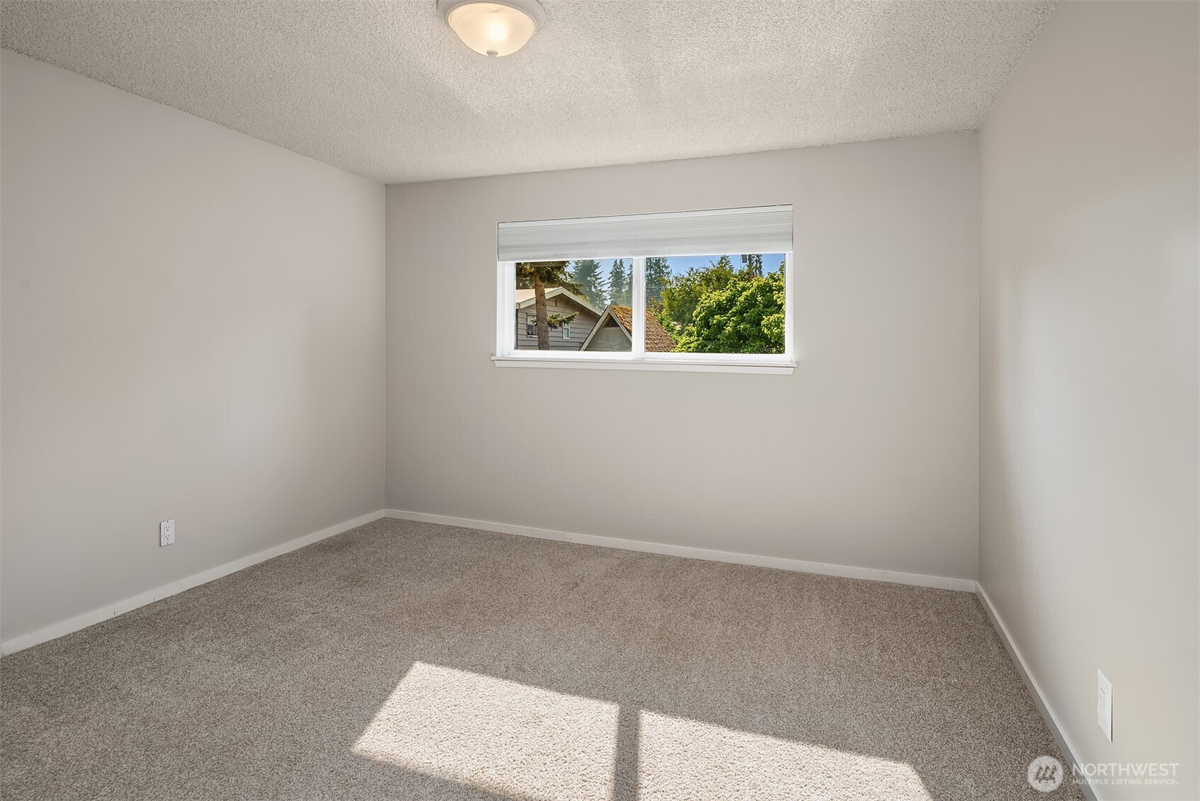 21516 52nd Avenue Property Photo 22