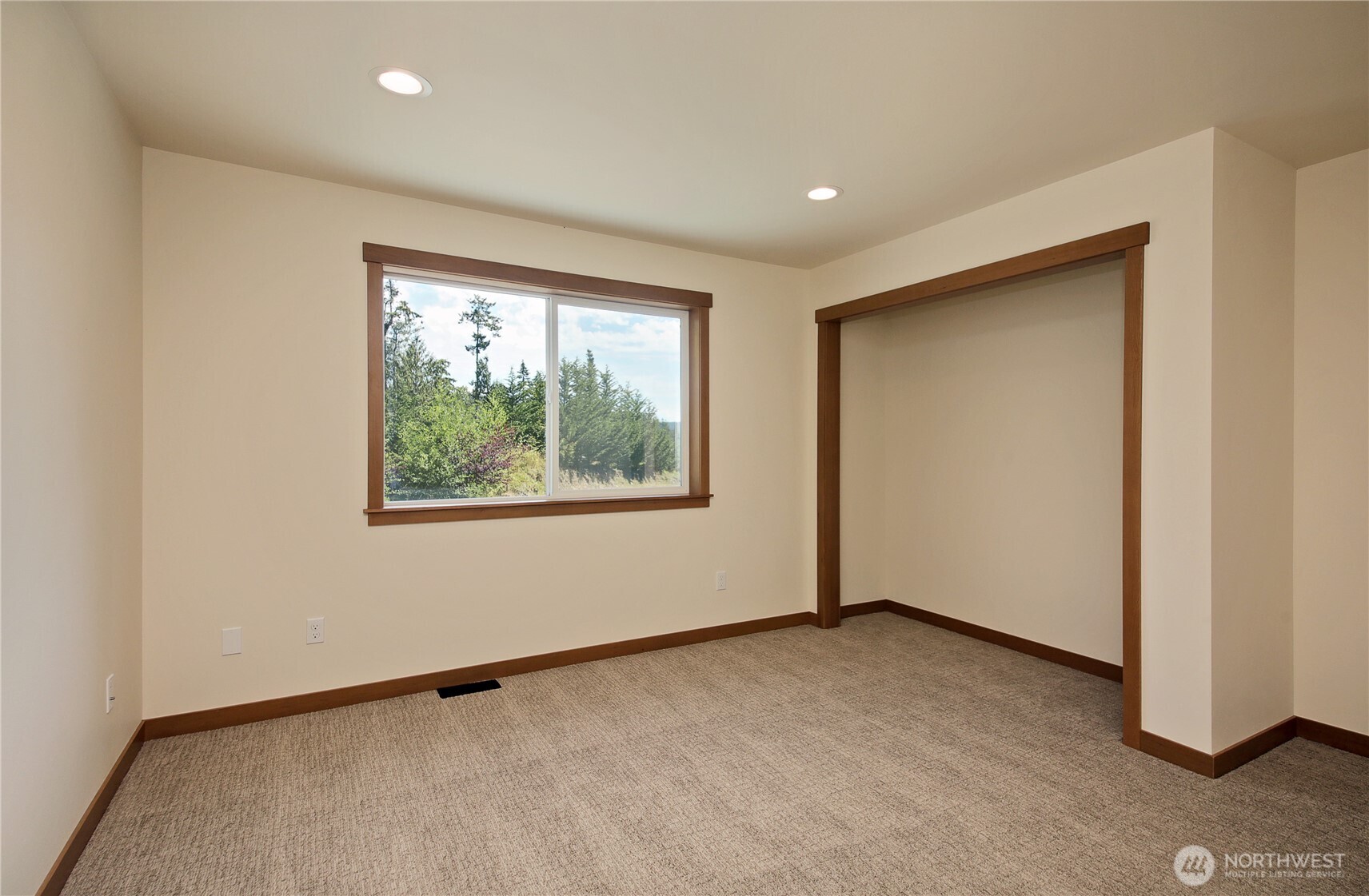6621 Sills Road Property Photo 23