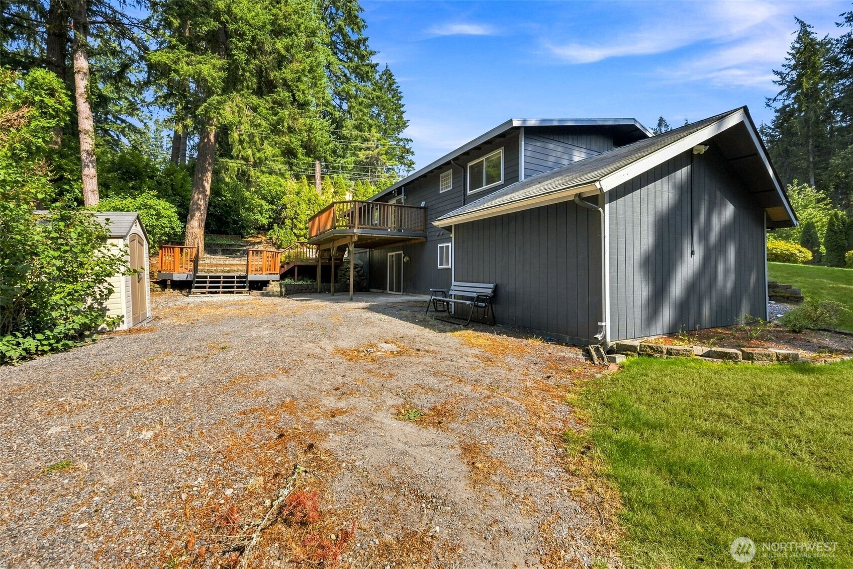 6811 82nd Street Property Photo 5
