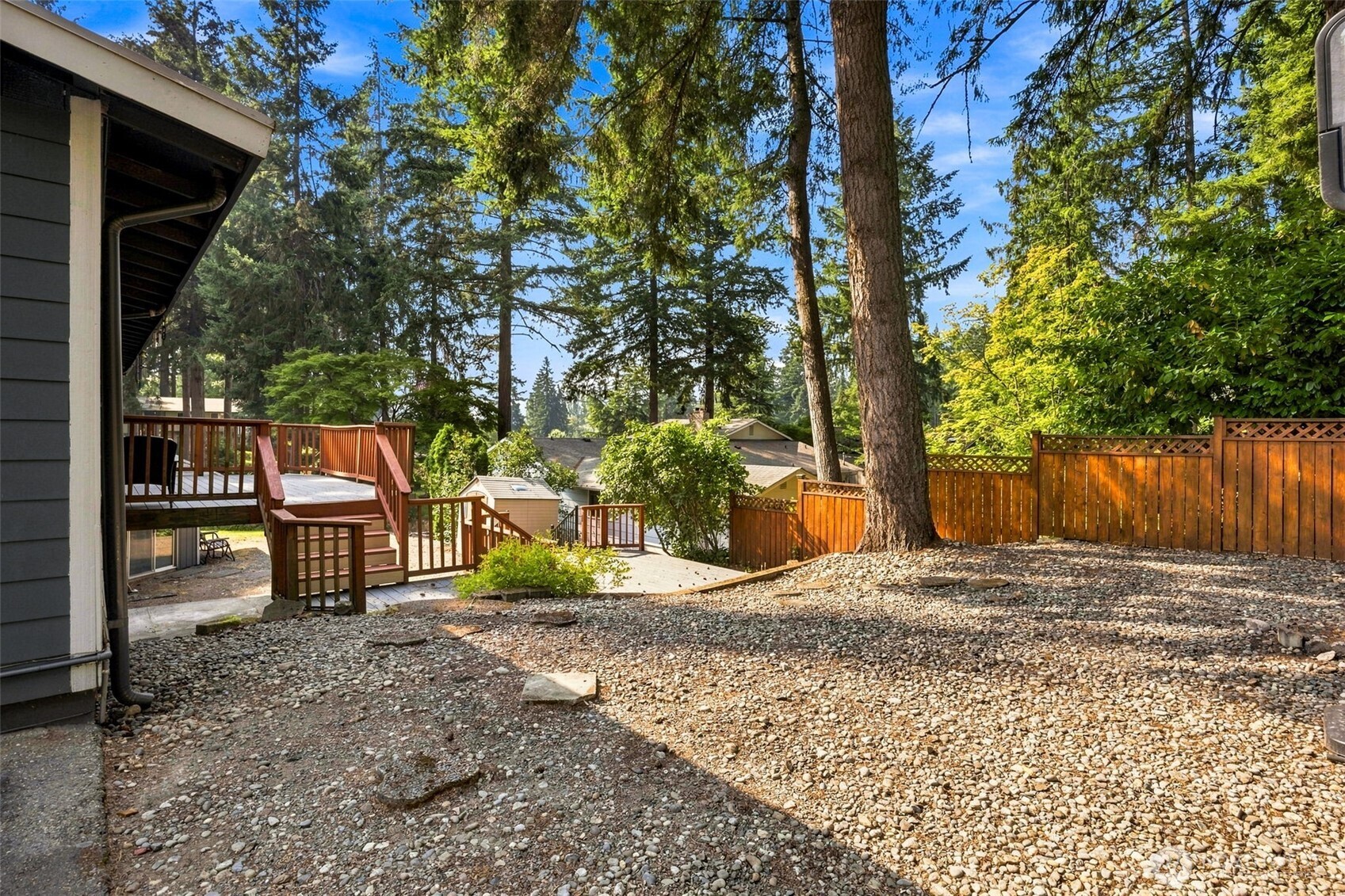 6811 82nd Street Property Photo 7