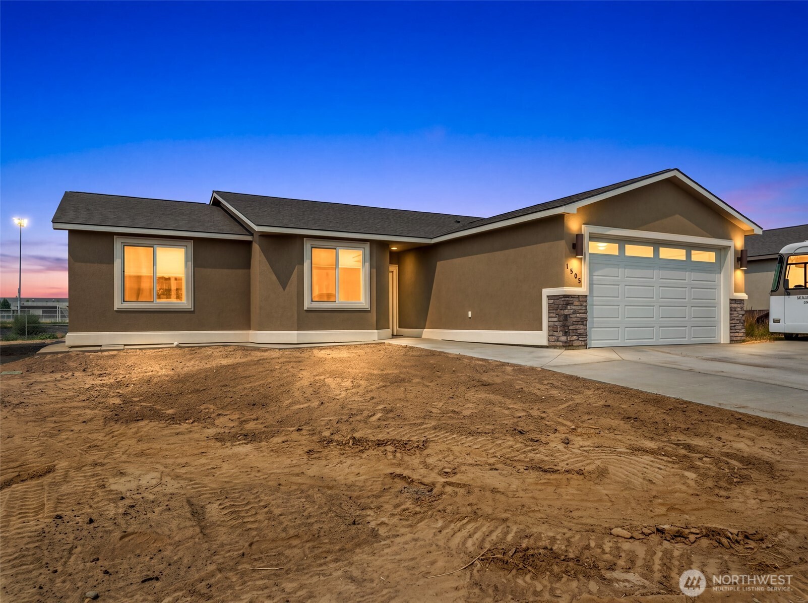 1505 7th Avenue Property Photo 1