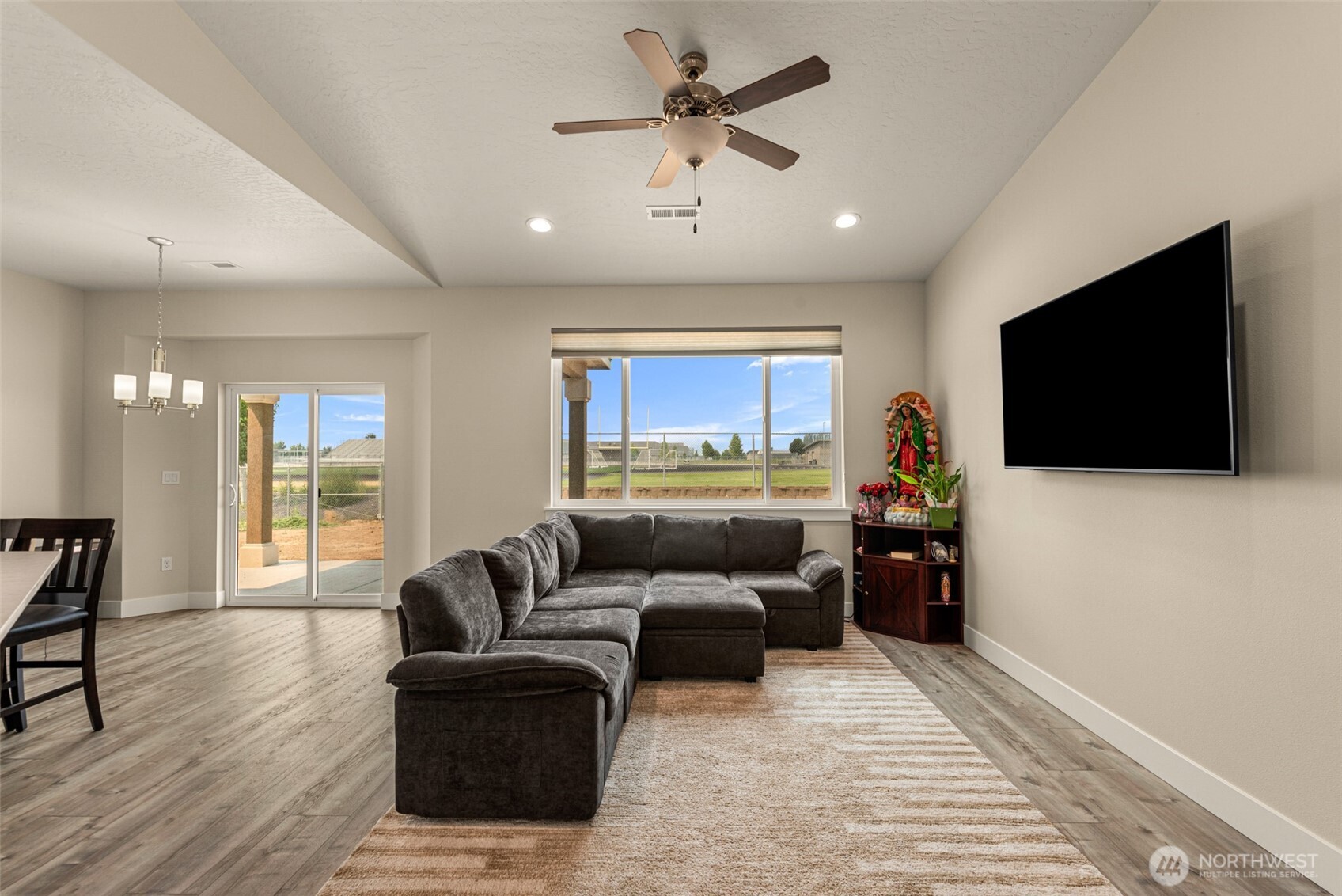 1505 7th Avenue Property Photo 5