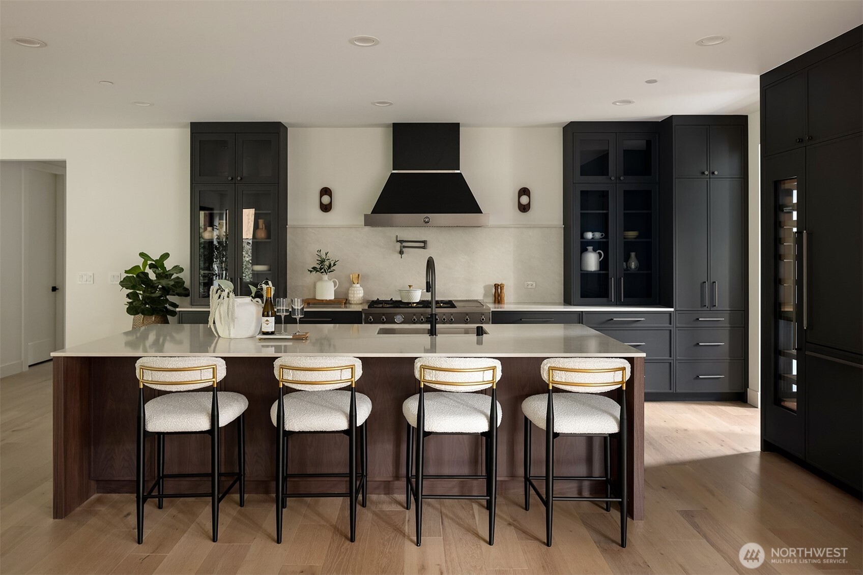 1208 211th Place Property Photo 12