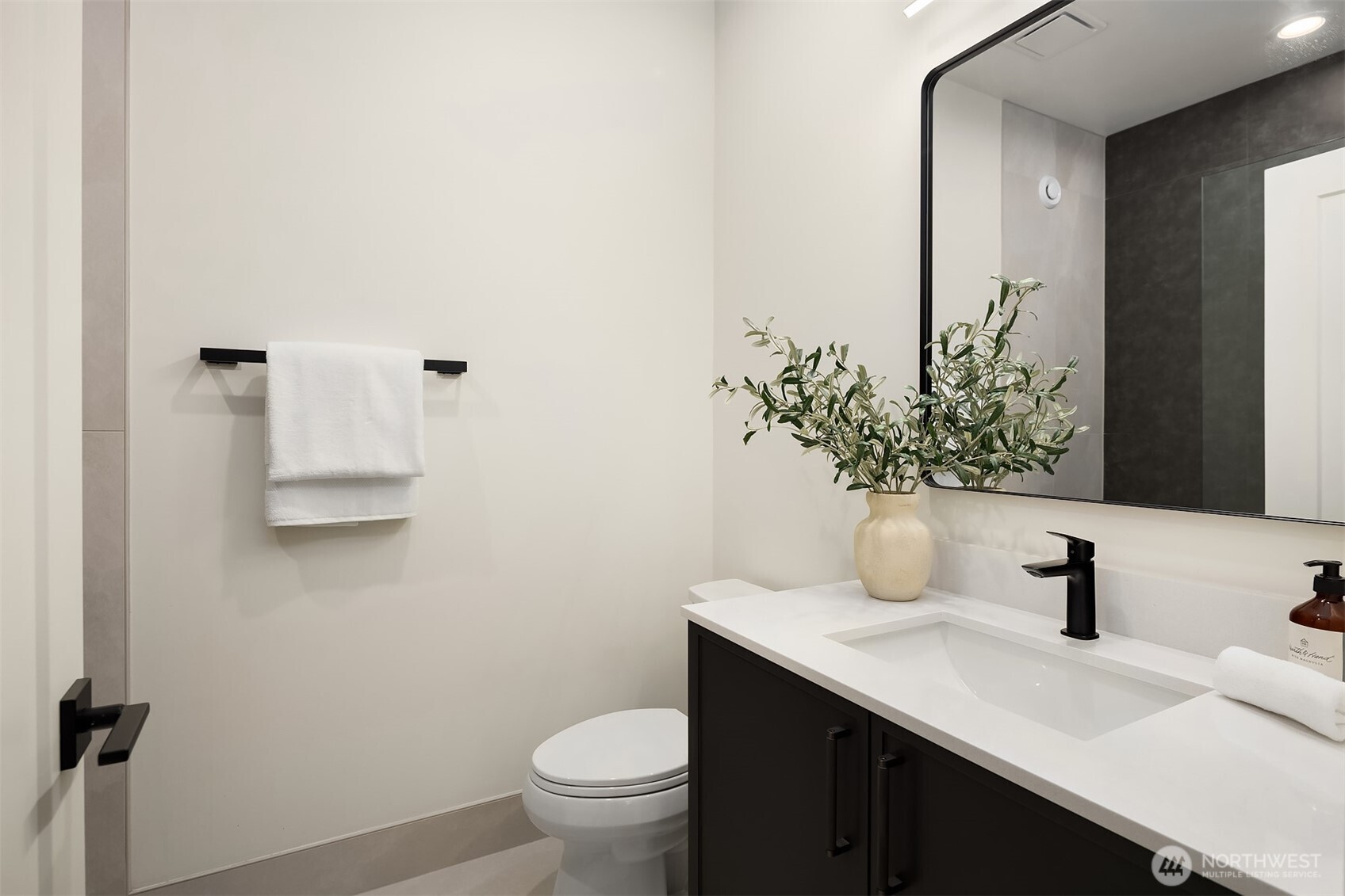 1208 211th Place Property Photo 32