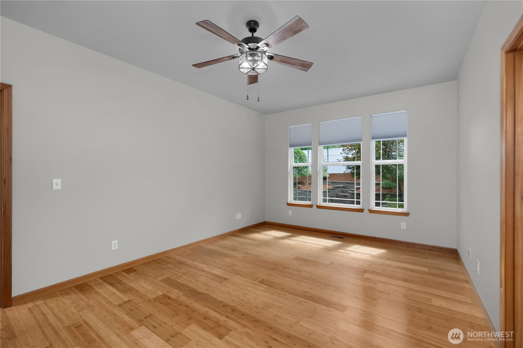 313 Grandview Avenue Property Photo 18