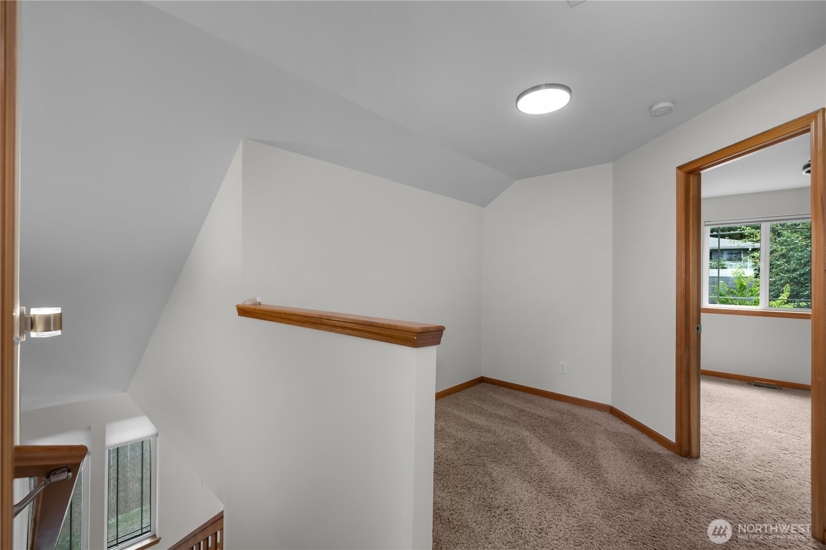 313 Grandview Avenue Property Photo 22