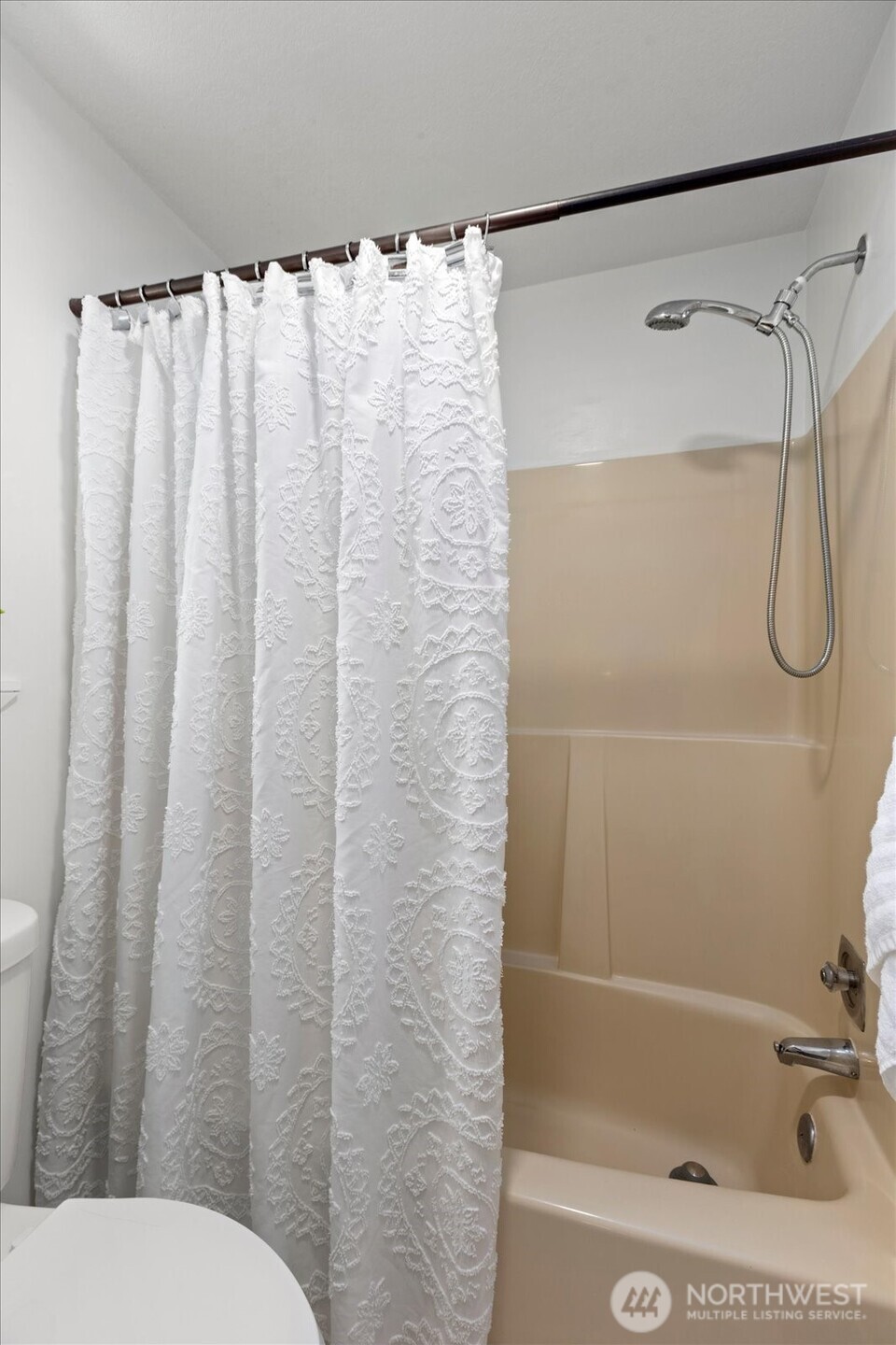 1359 Welling Road Property Photo 20