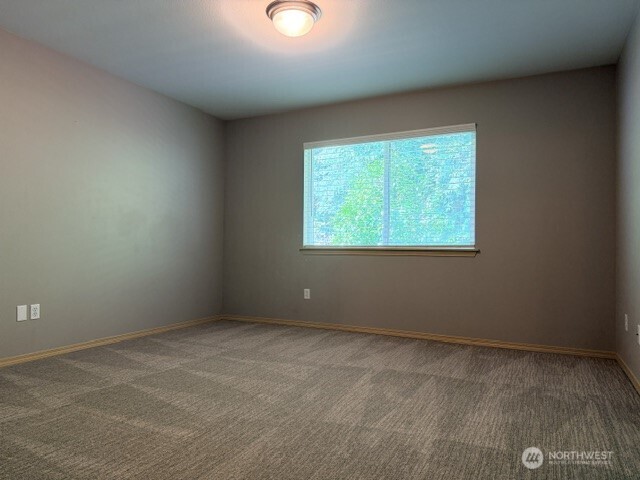 405 118 Street Property Photo 10
