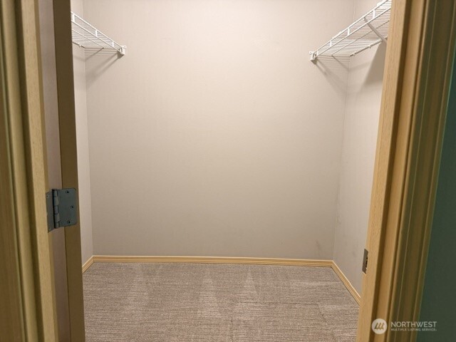 405 118 Street Property Photo 11