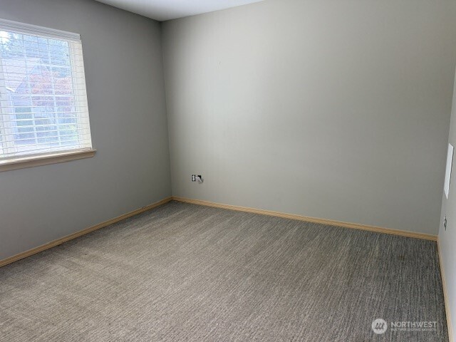 405 118 Street Property Photo 21