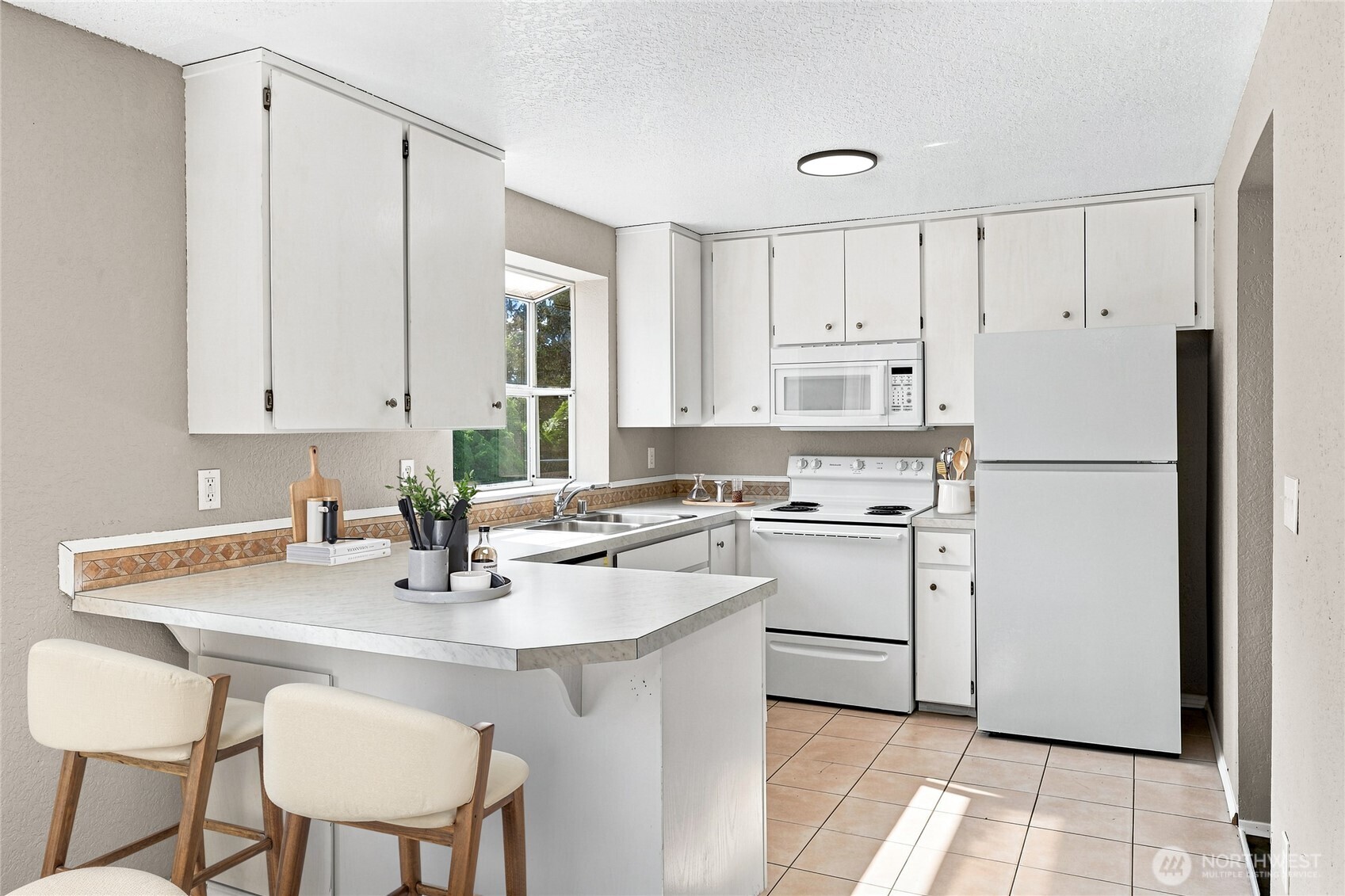 2014 166th Street Ct Property Photo 8