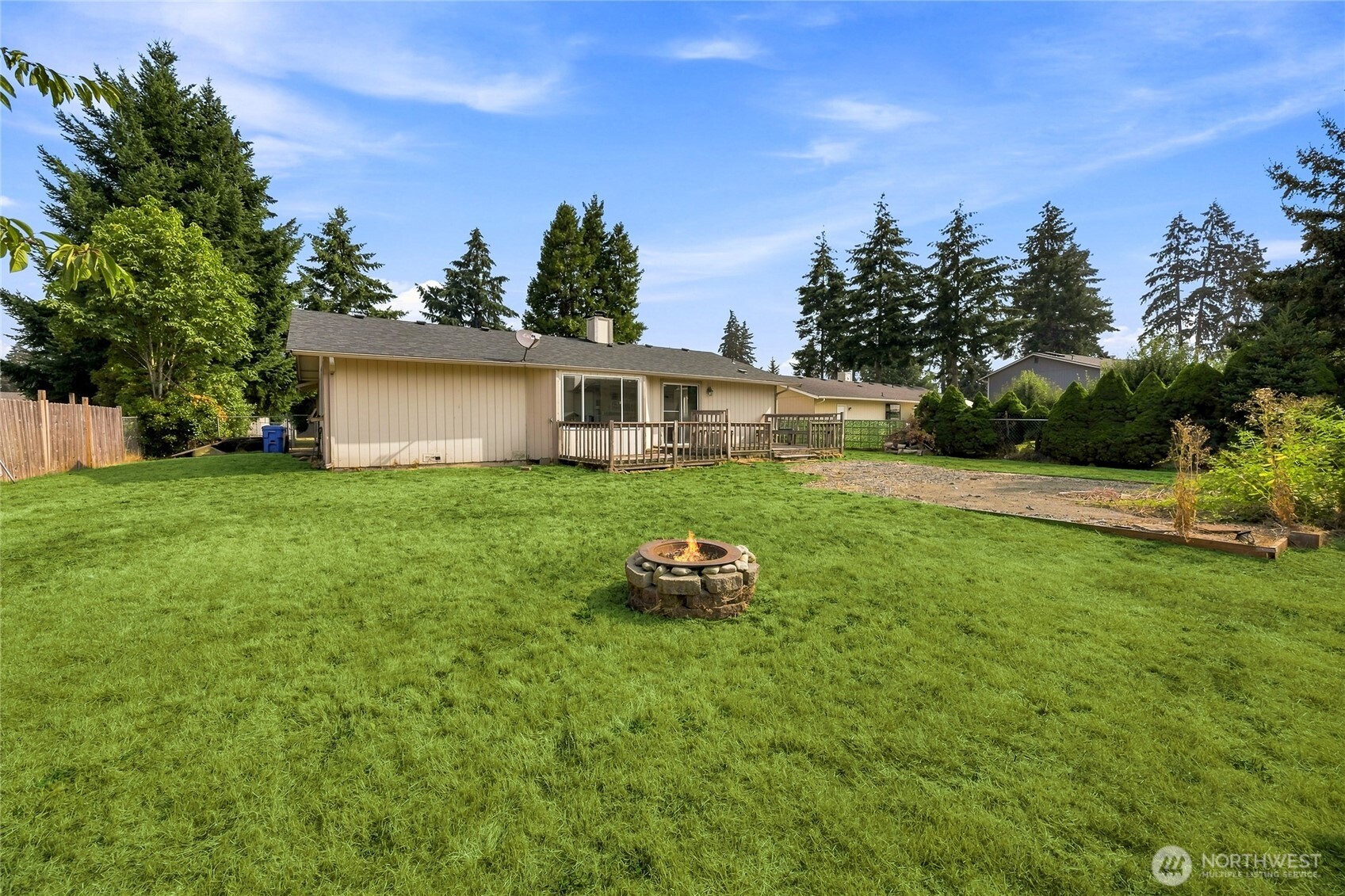 2014 166th Street Ct Property Photo 17