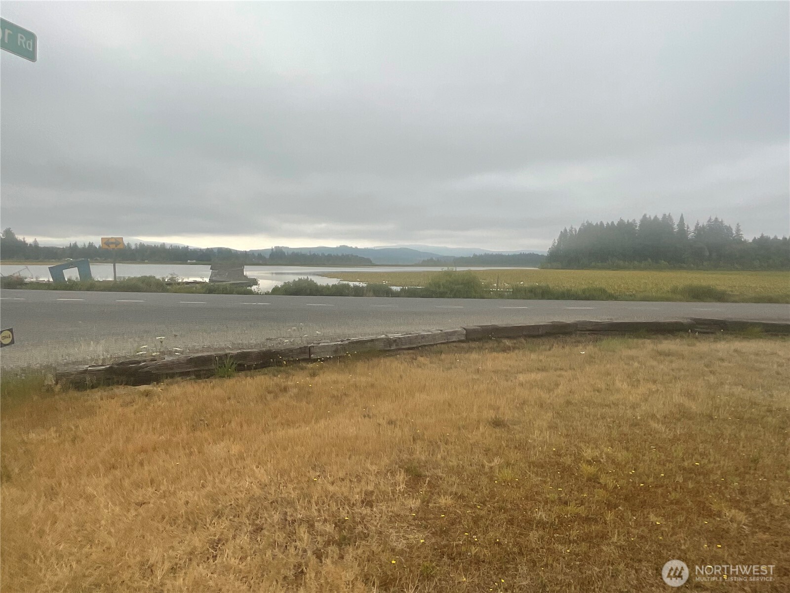 4200 Spirit Lake Highway Property Photo 3