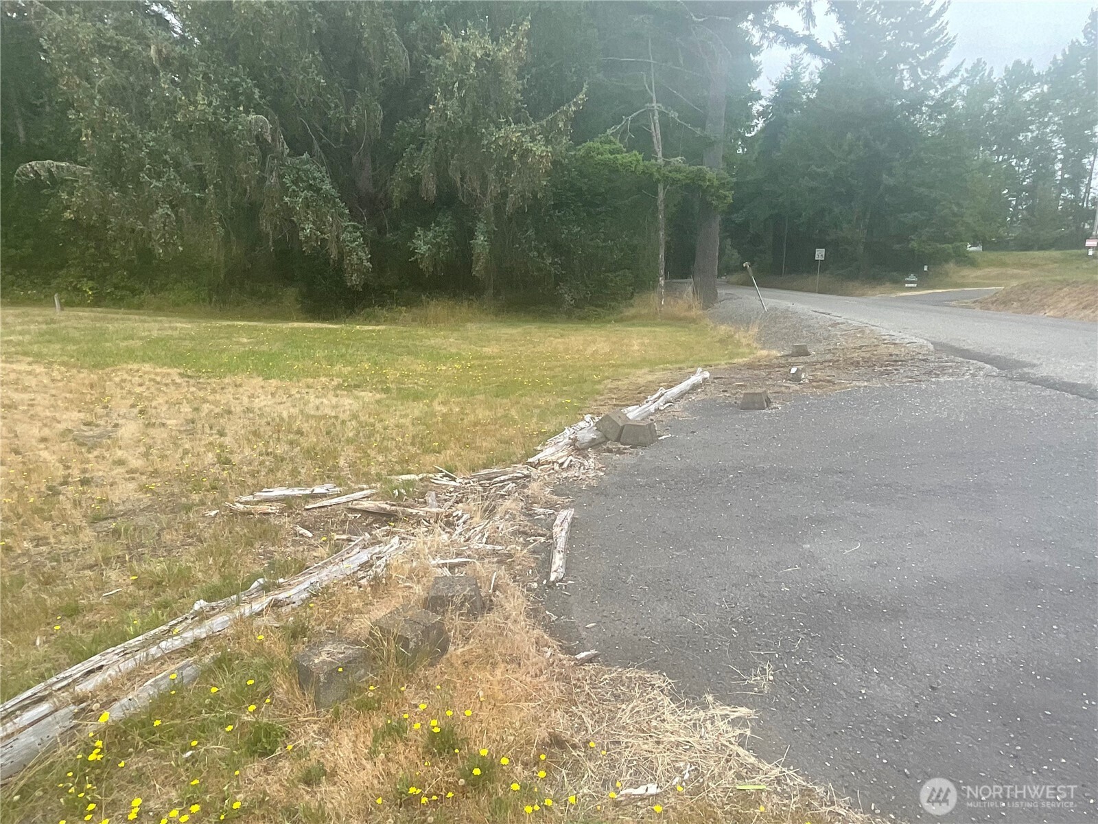 4200 Spirit Lake Highway Property Photo 4