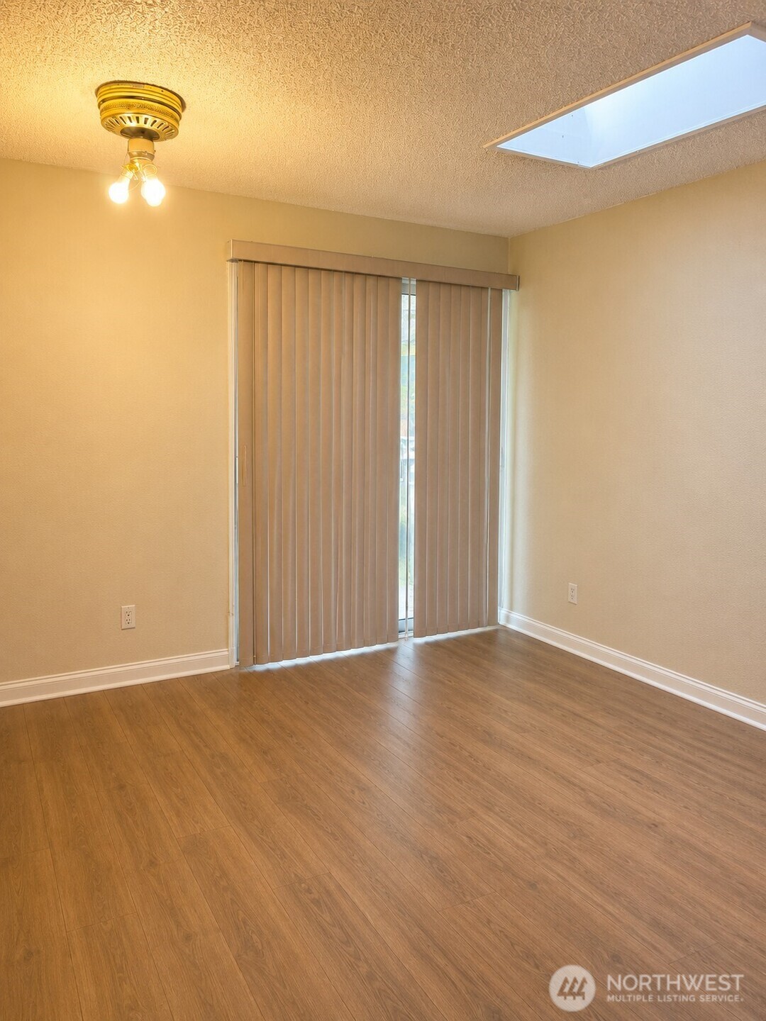 31245 9th Avenue Property Photo 17