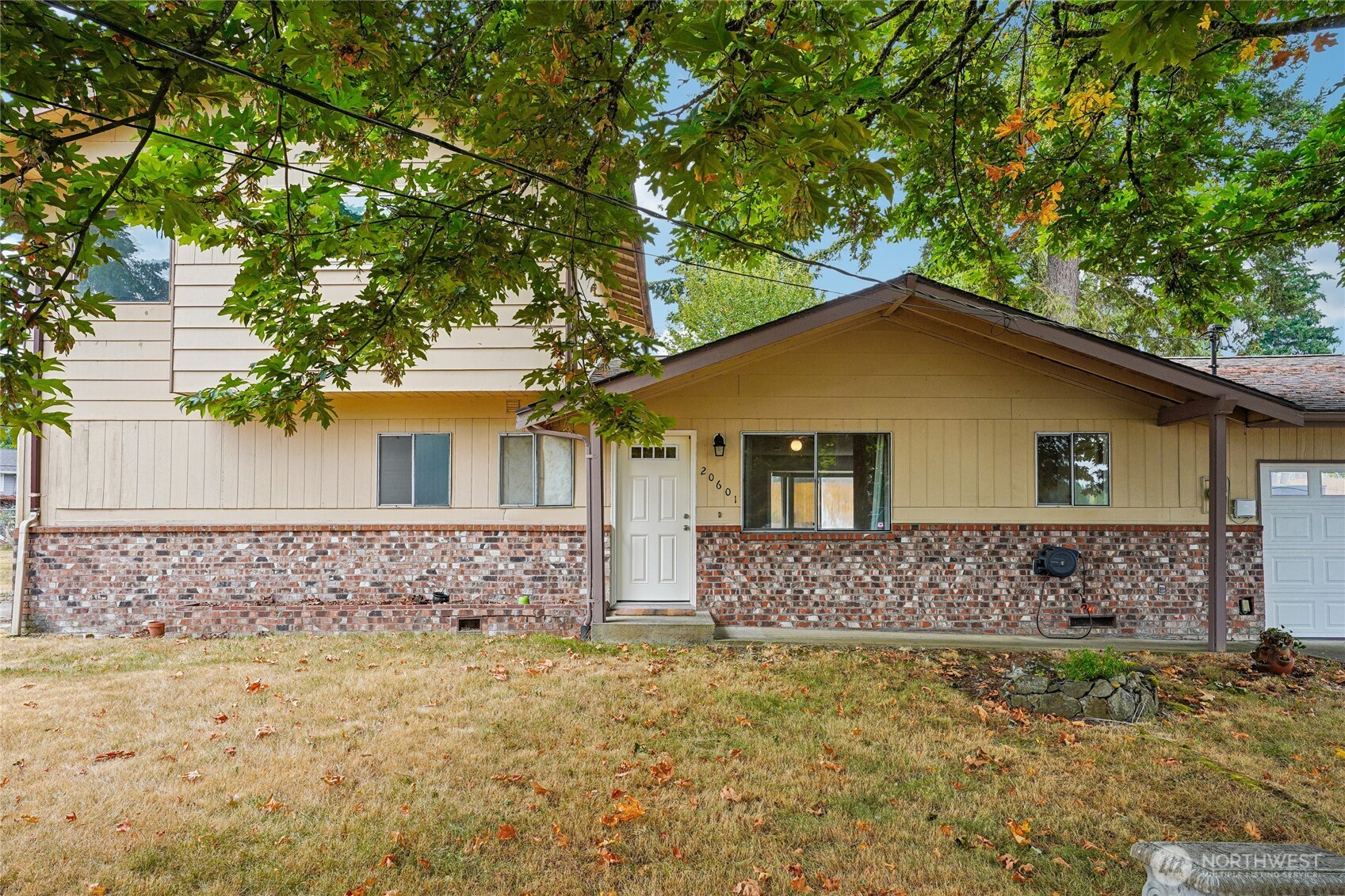 20601 Church Lake Drive Property Photo 1