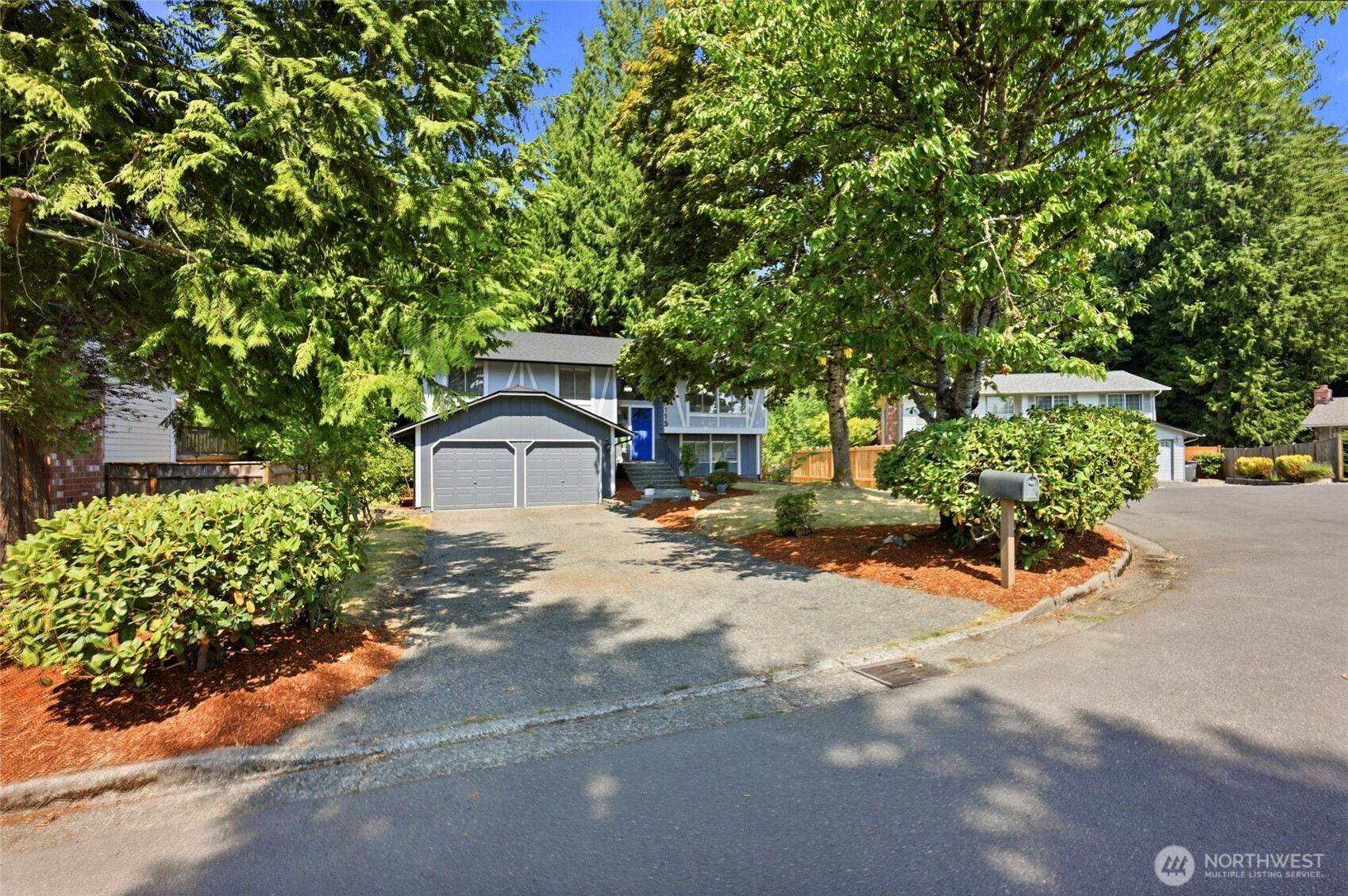 5115 Monticello Drive Property Photo 2