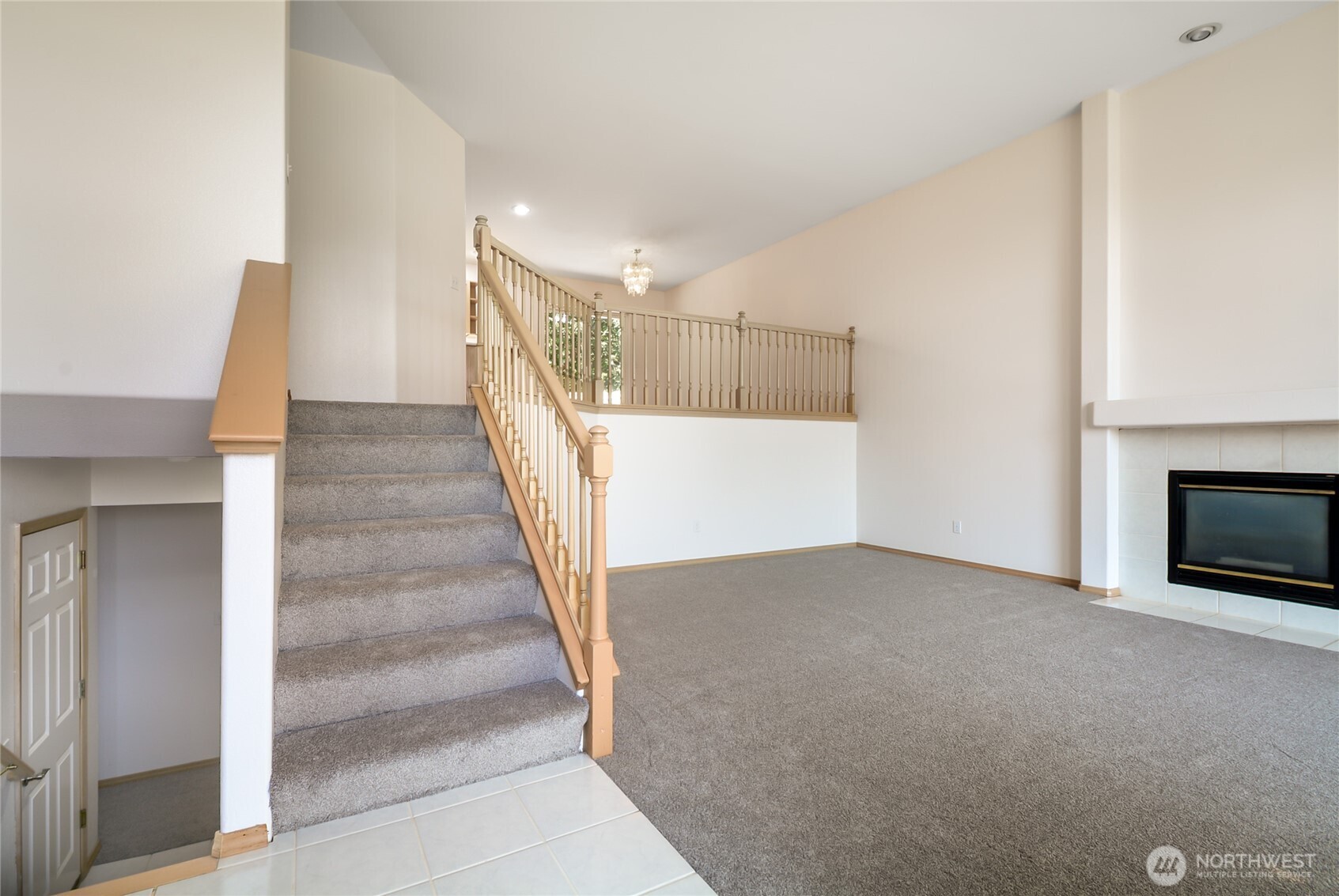 602 95th Drive Property Photo 4