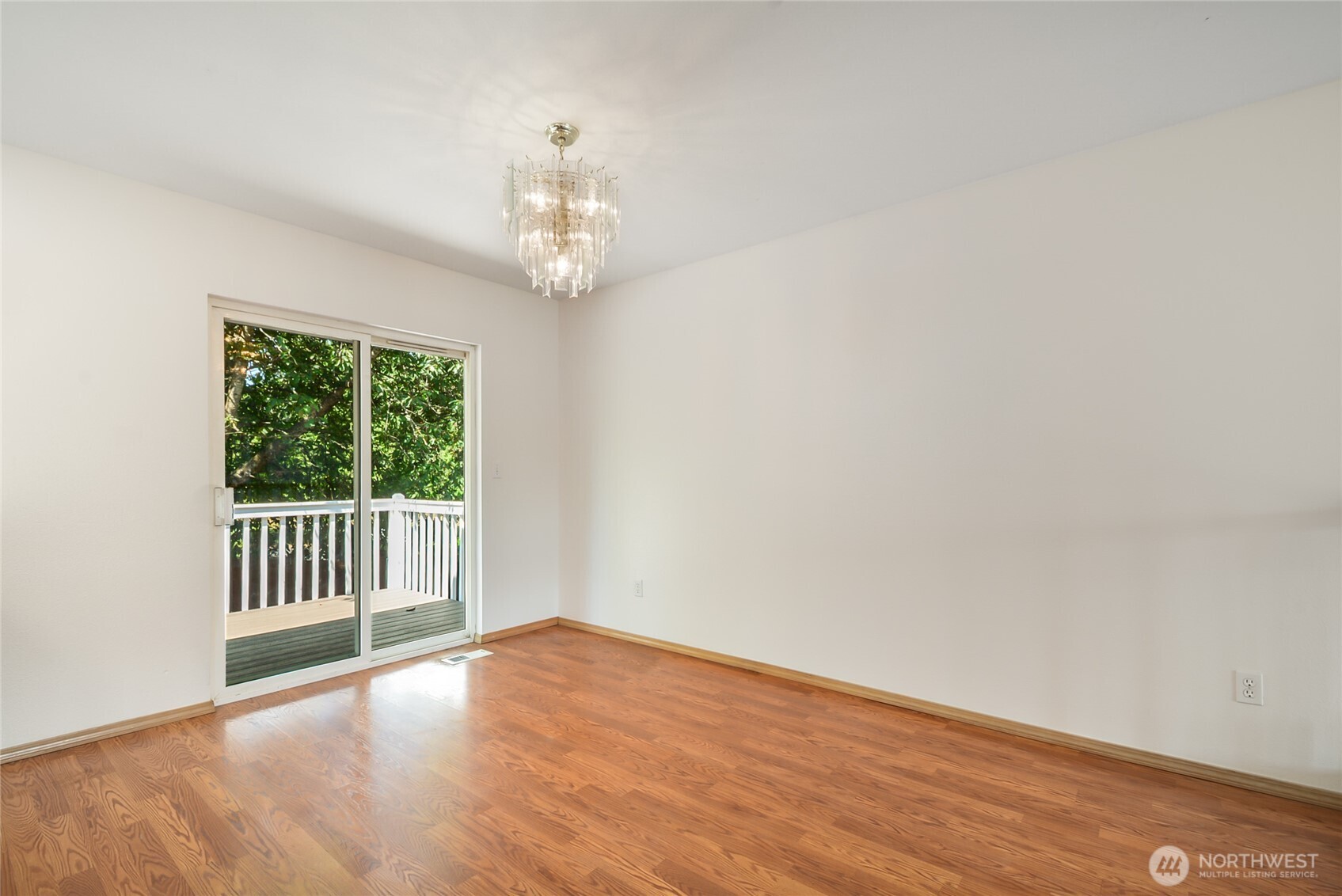 602 95th Drive Property Photo 9