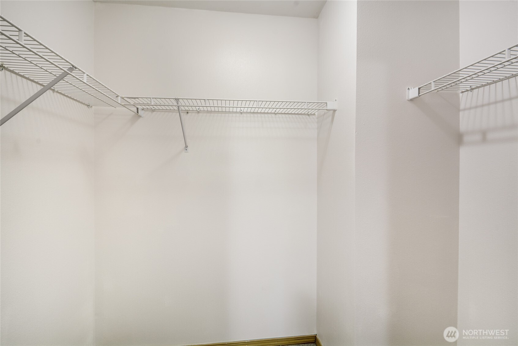 602 95th Drive Property Photo 16