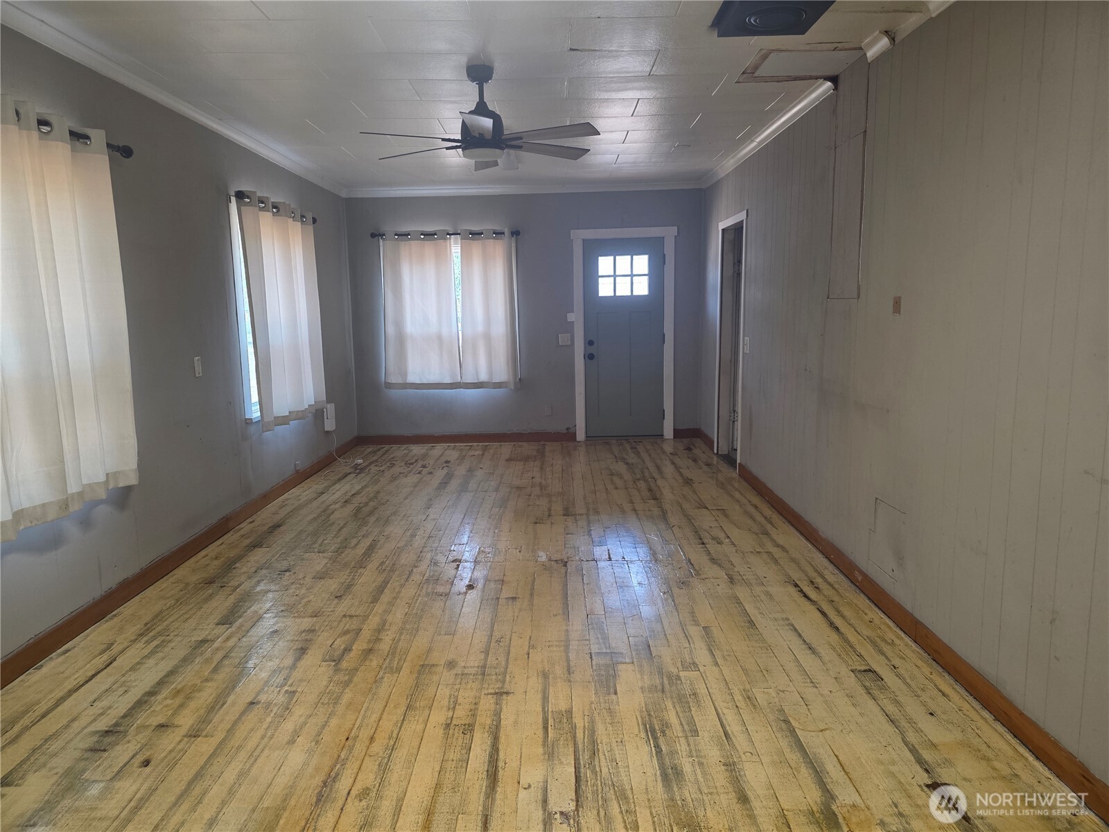 825 Sauk Avenue Property Photo 2