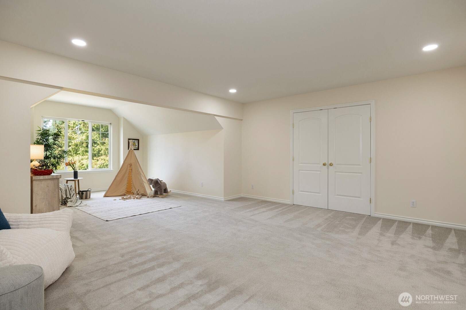 1608 Highland Terrace Court Property Photo 28