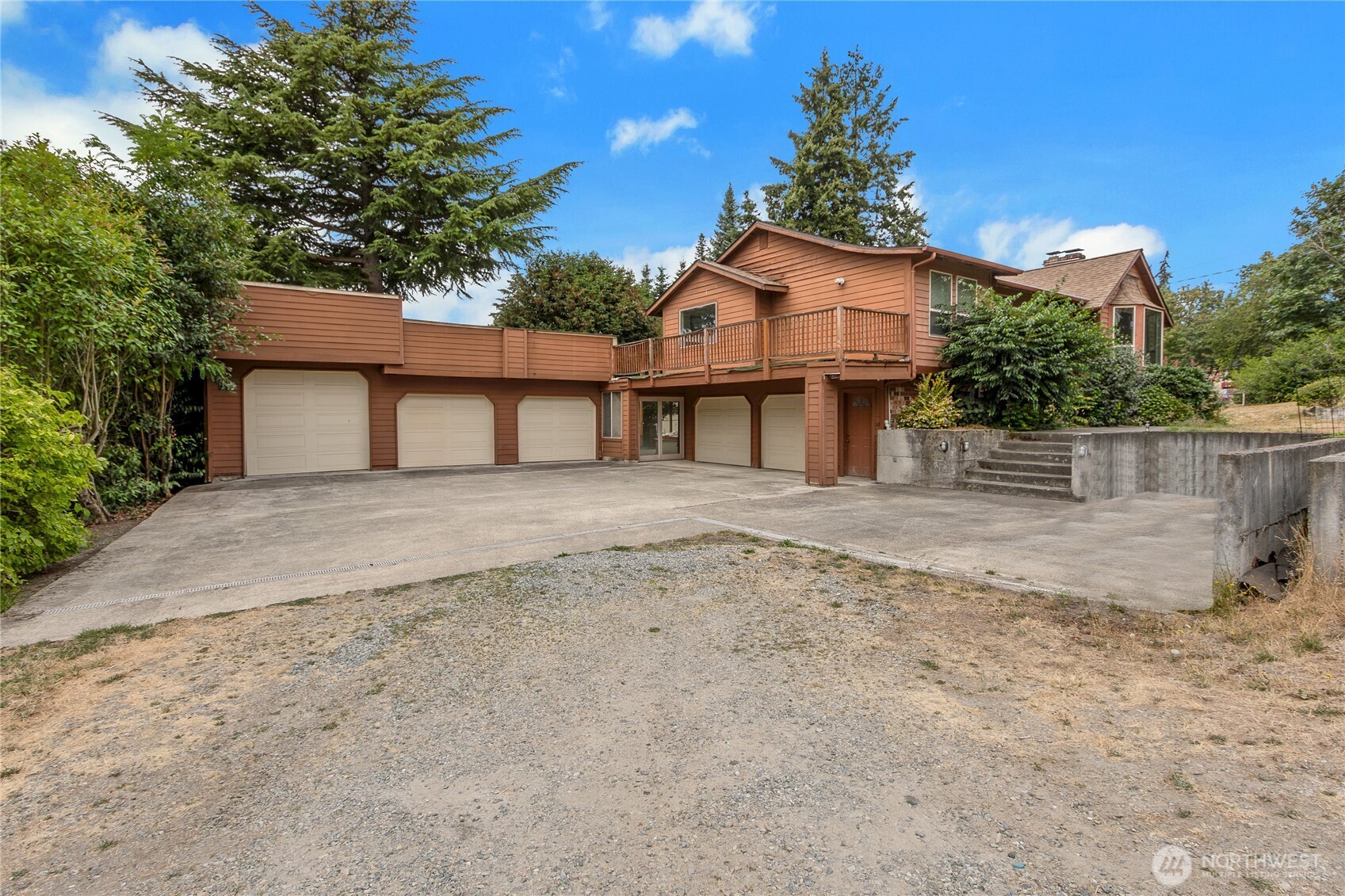 902 66th Avenue Property Photo 1