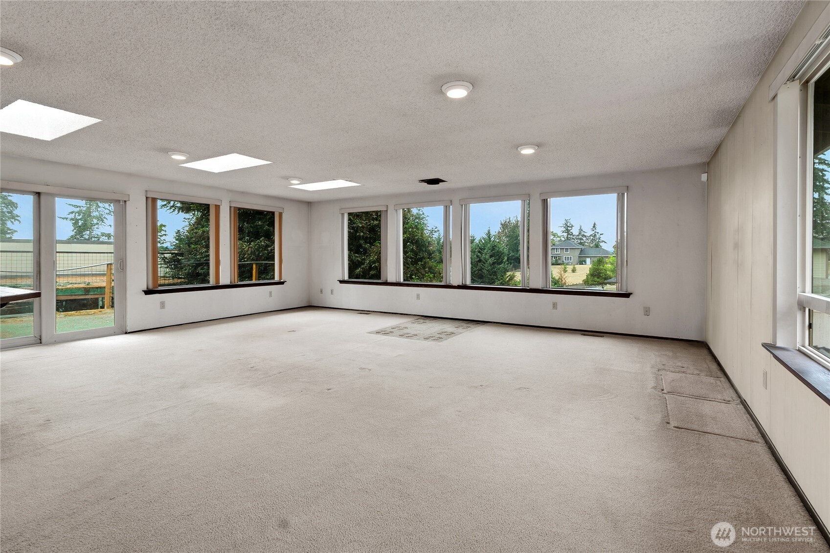 902 66th Avenue Property Photo 13