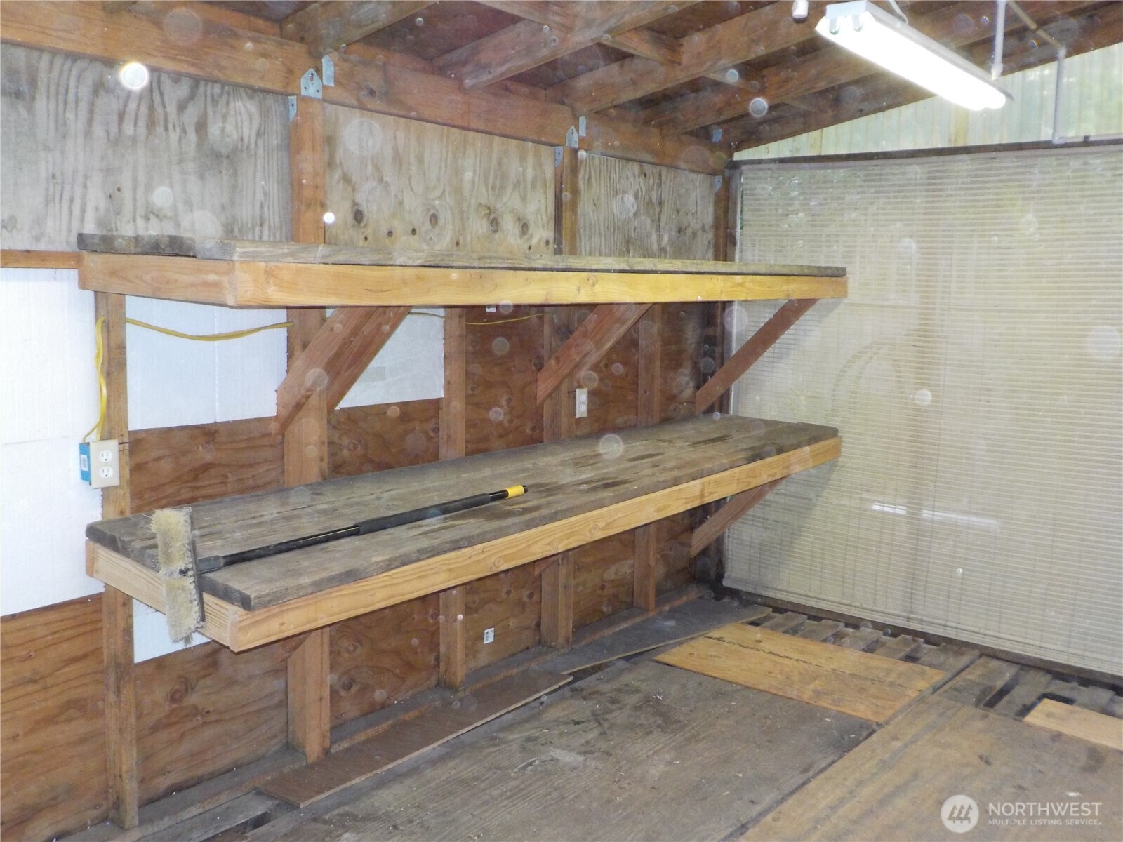 15701 Birch St Property Photo 24