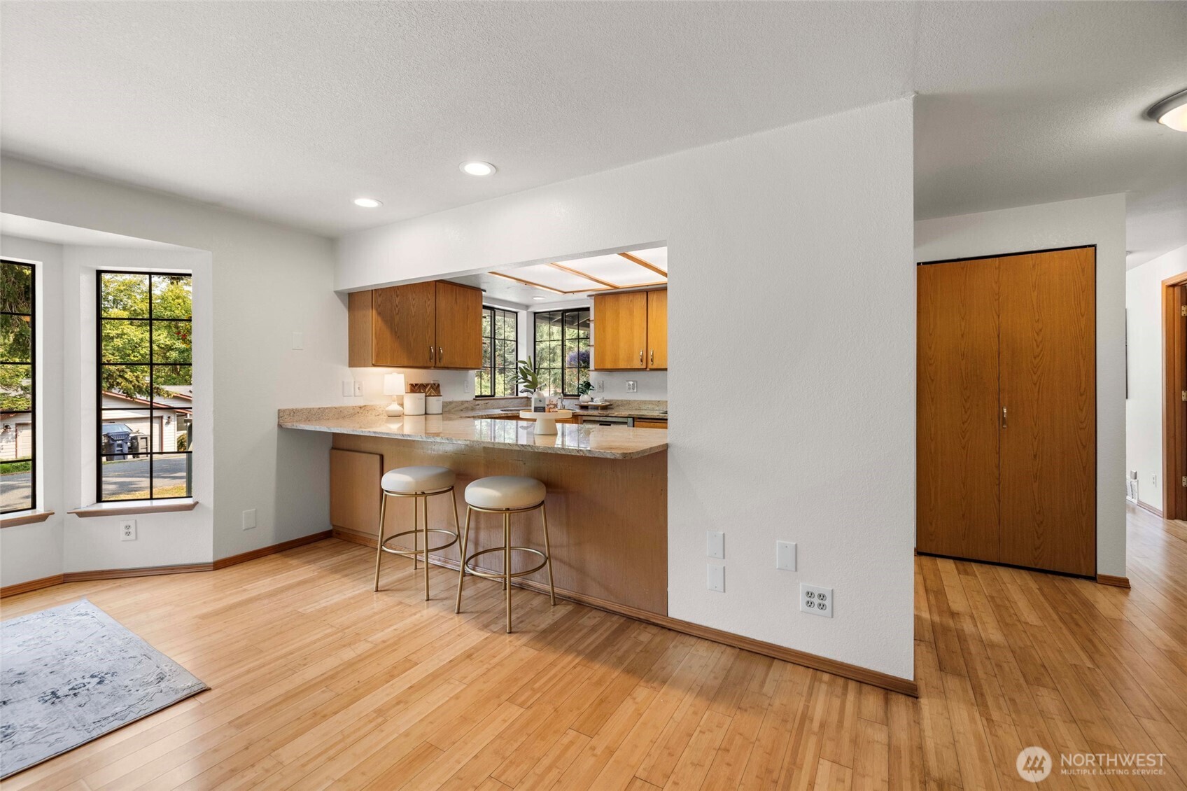 511 Kloshe Way Property Photo 13