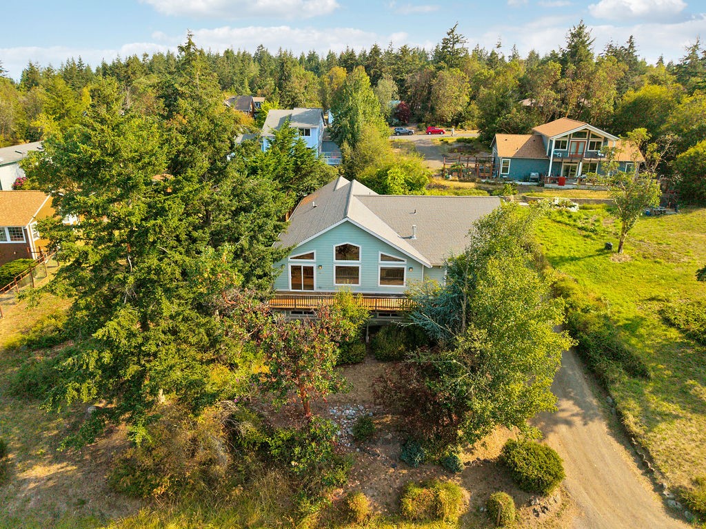 5391 Cape George Road Property Photo 1