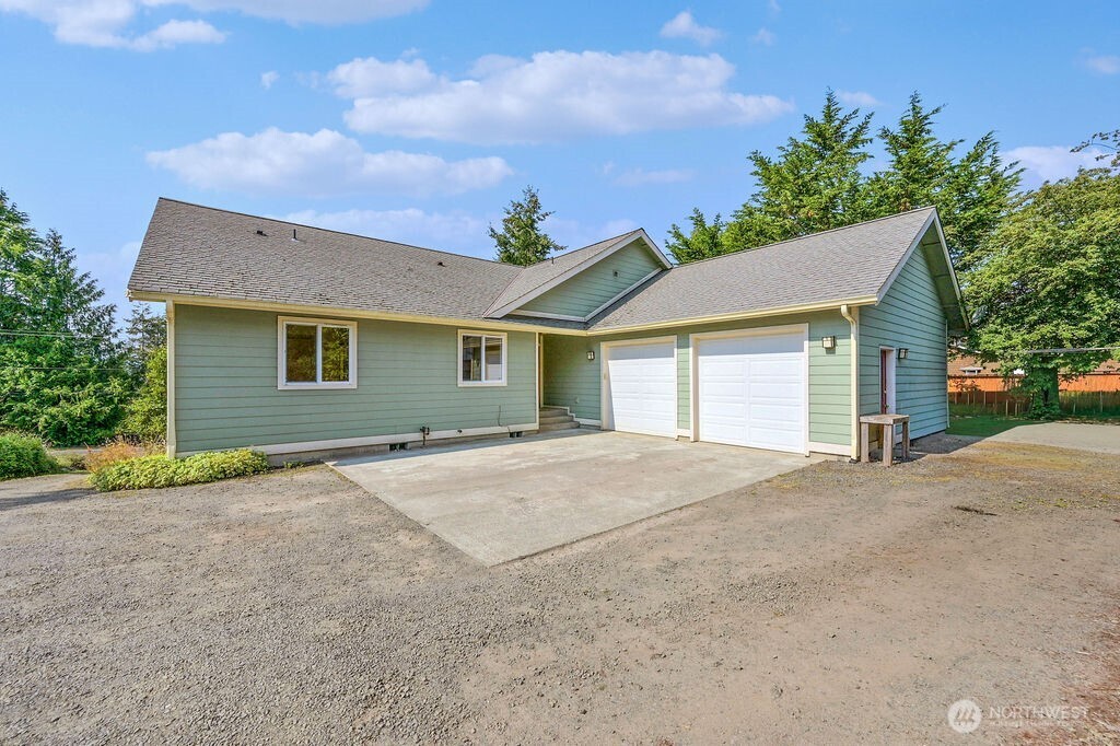 5391 Cape George Road Property Photo 6