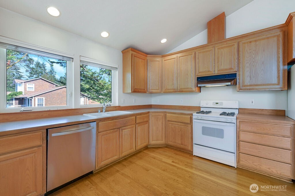 5391 Cape George Road Property Photo 13