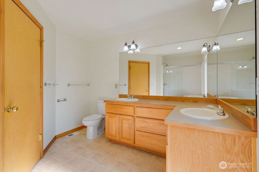 5391 Cape George Road Property Photo 28