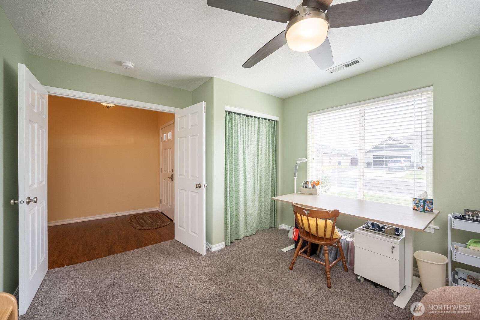 811 7th Avenue Property Photo 30