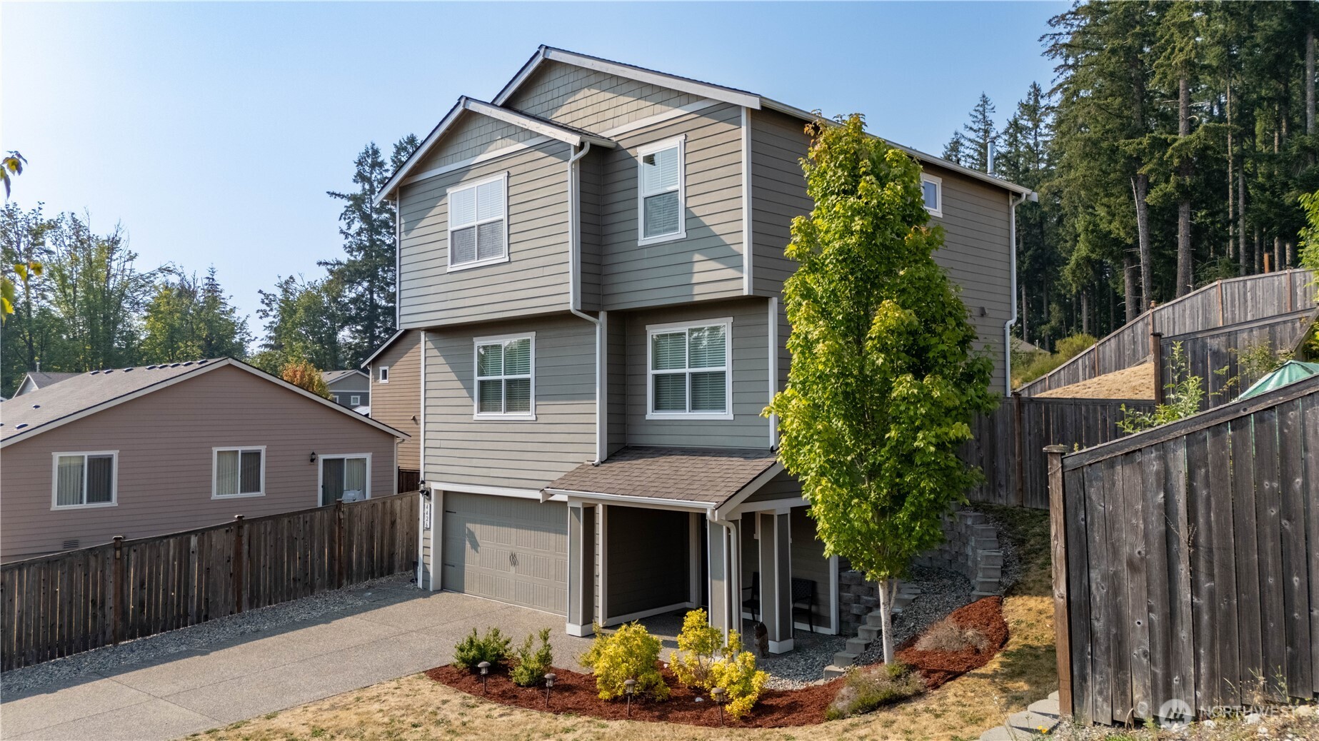 4426 Gallagher Way Property Photo 3