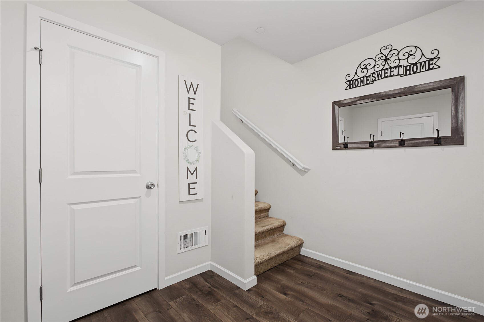 4426 Gallagher Way Property Photo 5