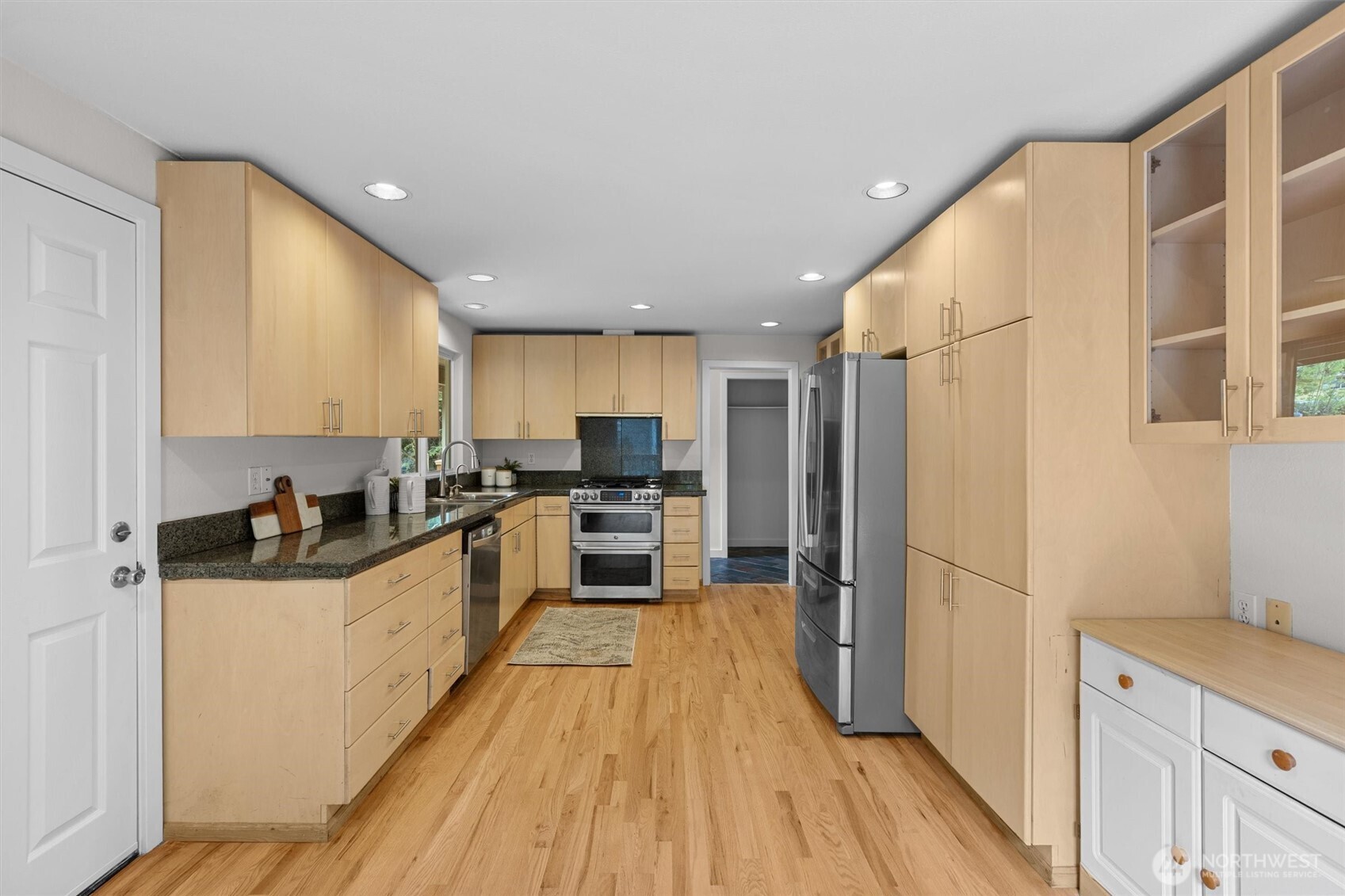 3020 169th Avenue Property Photo 9