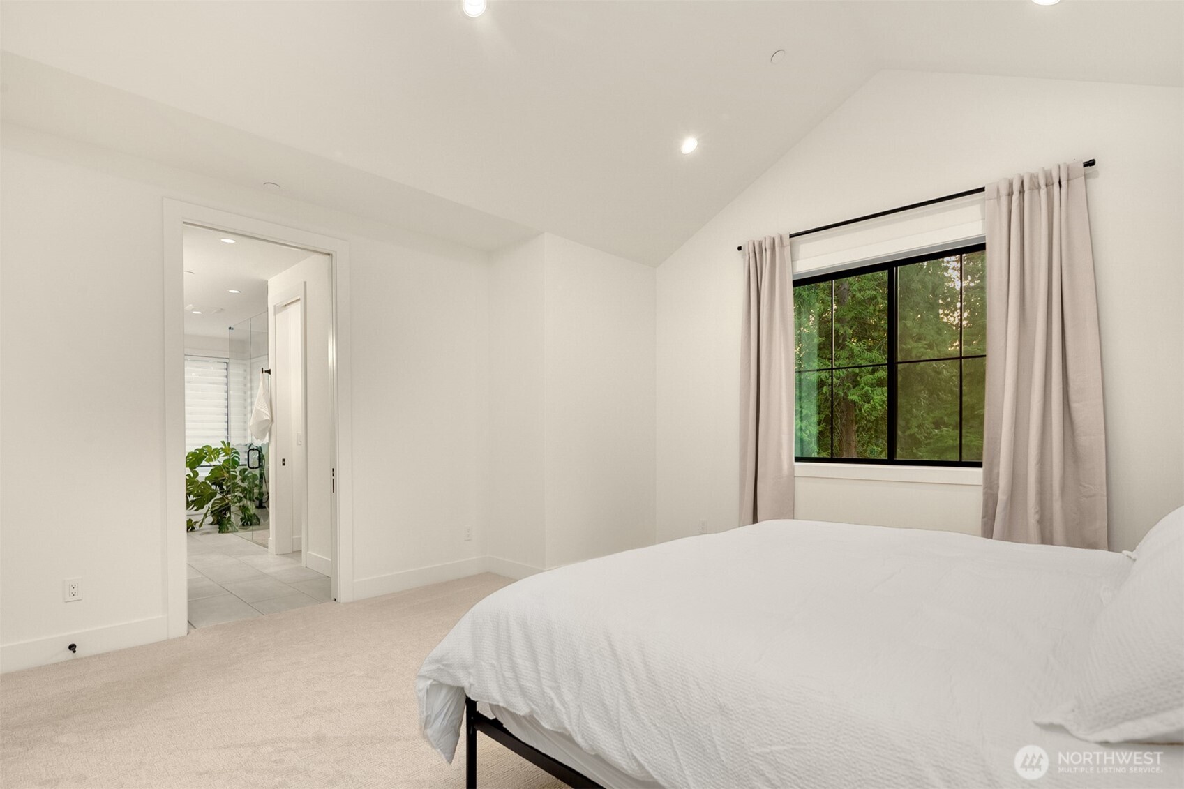 33437 33rd Place Property Photo 23