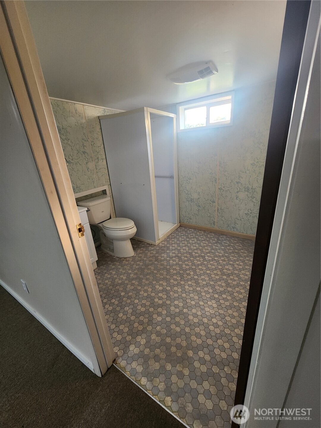617 Se G St Property Photo 31
